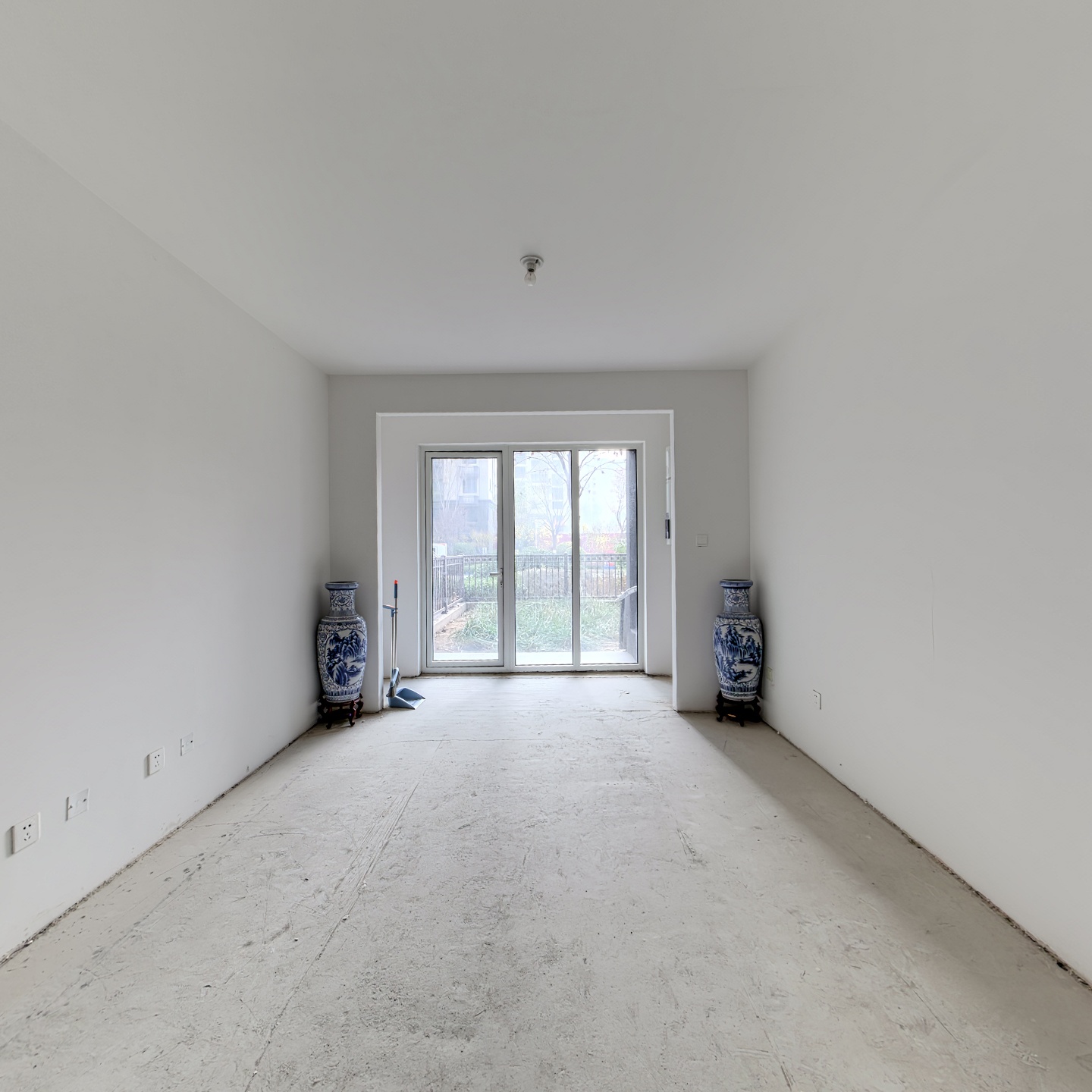 印象城，新小区，临火车站，近高铁，大三居，配套成熟