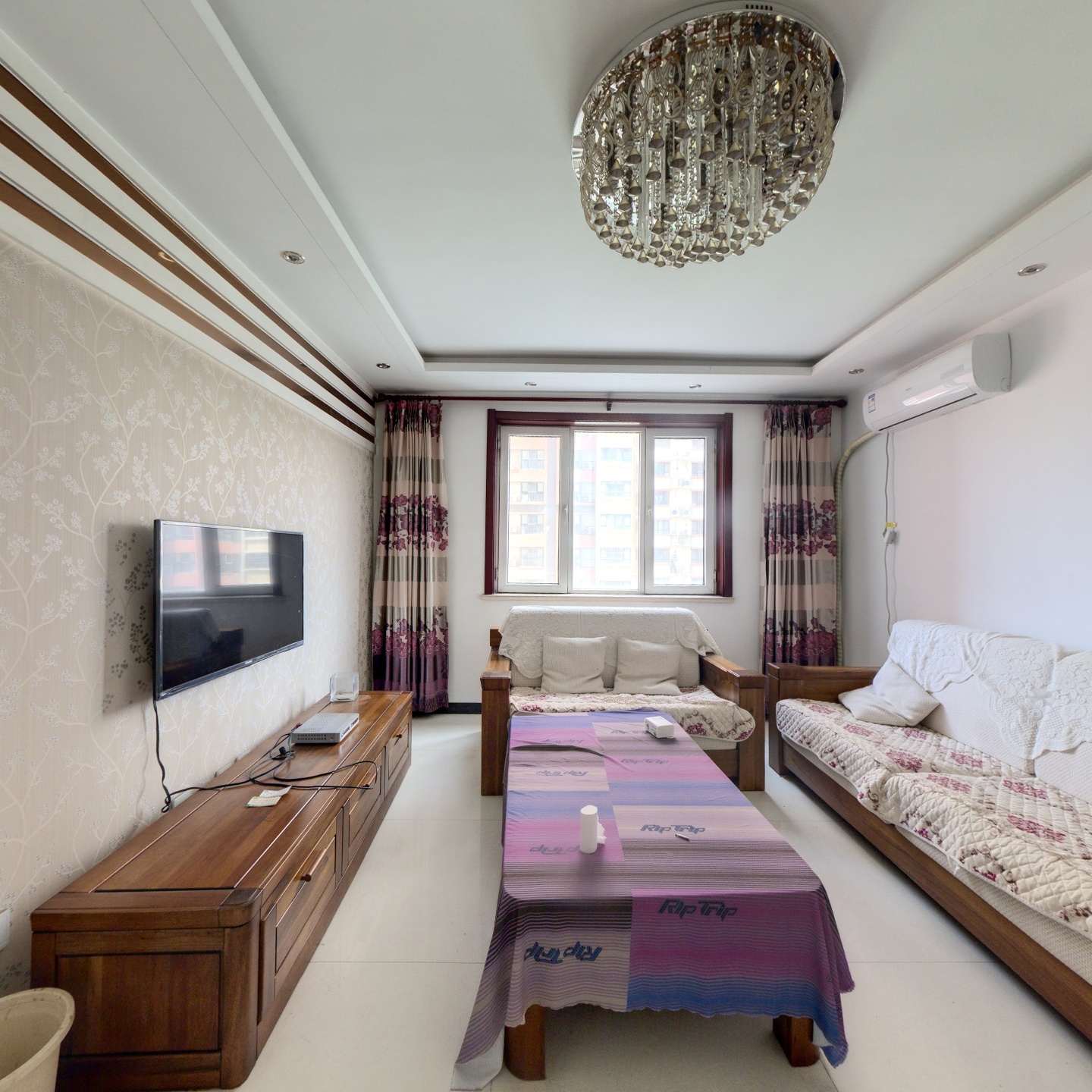 联合小区一号院，位于华阳路主路旁边