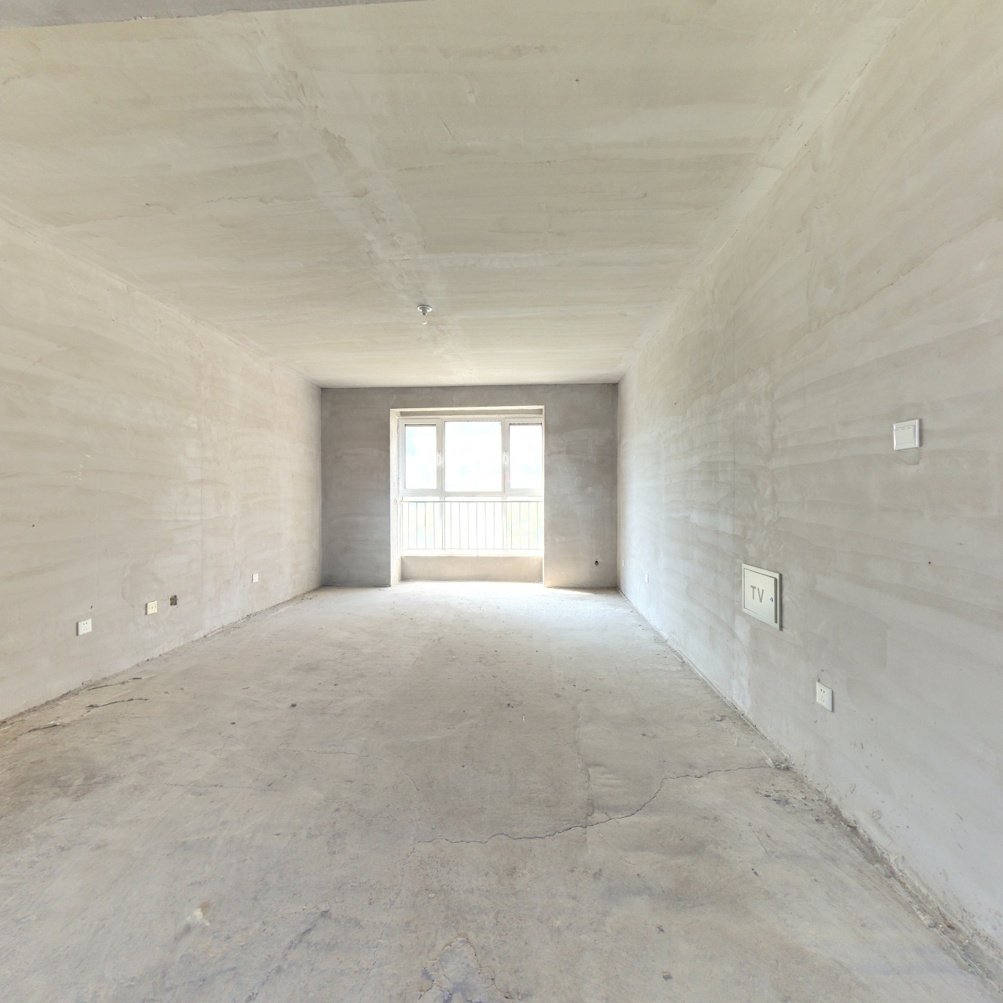 业主诚意出售，价格可以商量，南北通透三居