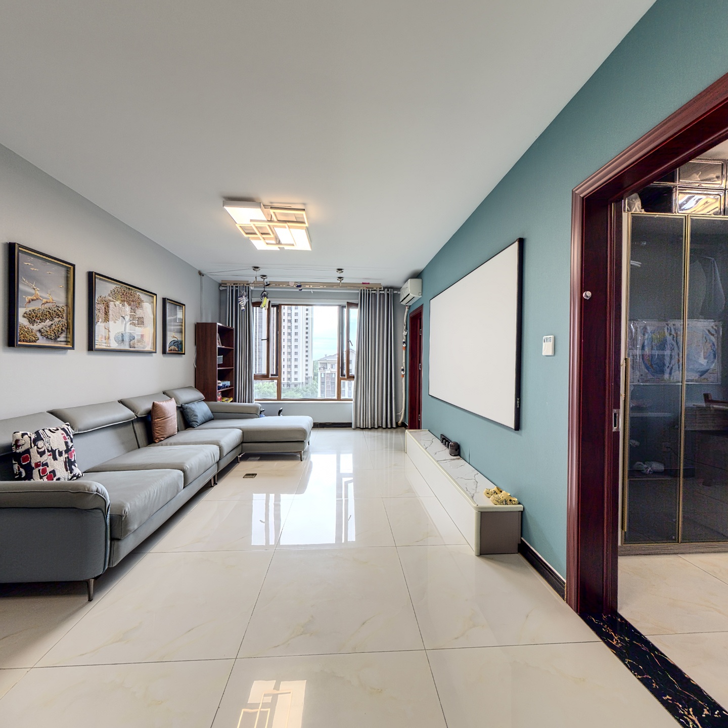 新干线 楼栋位置好 楼间距大 全天采光 视野开阔