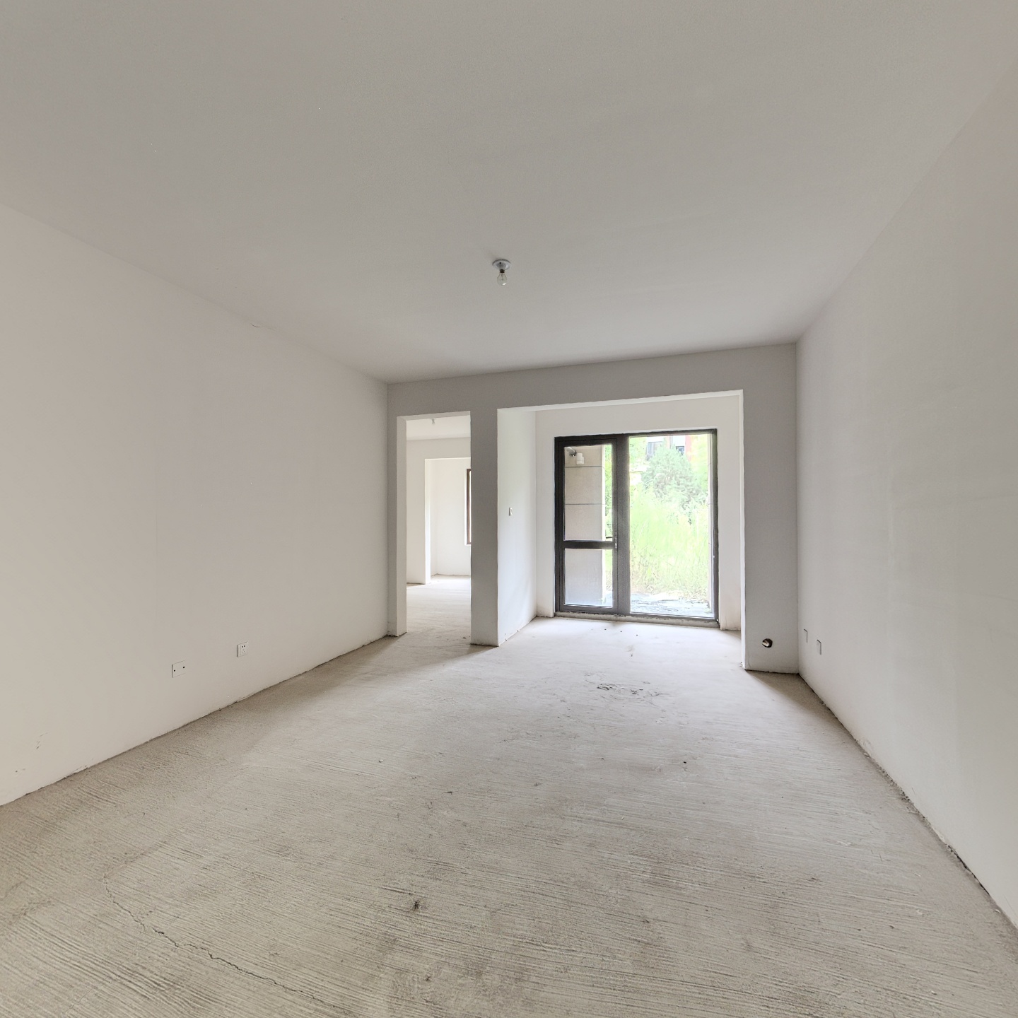 鸿坤理想尔湾 3室2厅 南 北