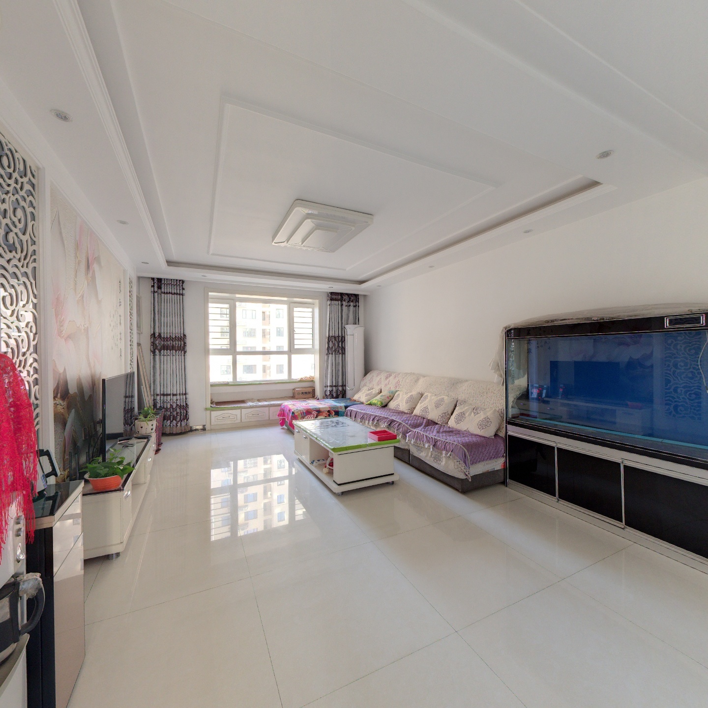 水岸花城 3室2厅 南 北