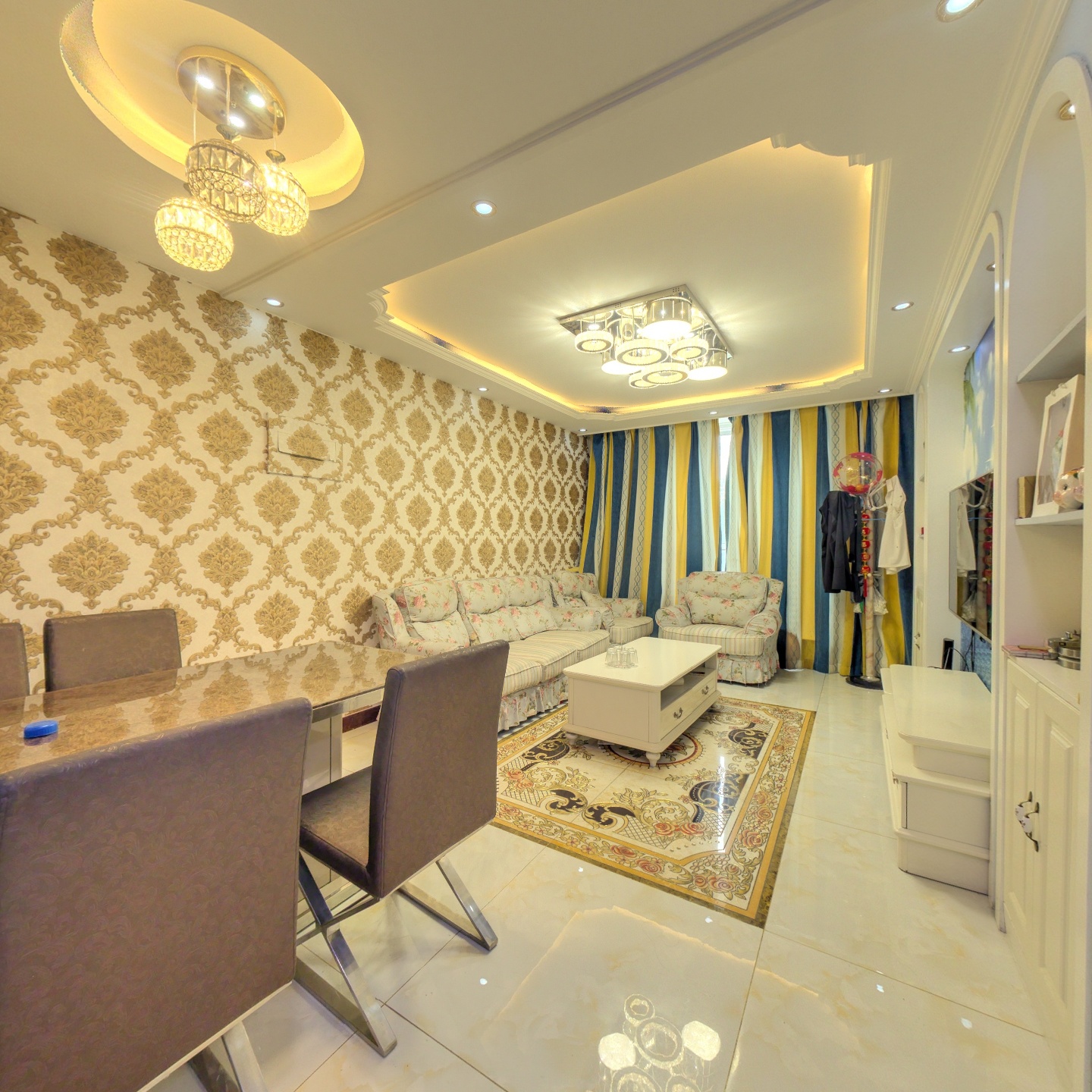 人车分流 出行方便。交通便利，出行方便