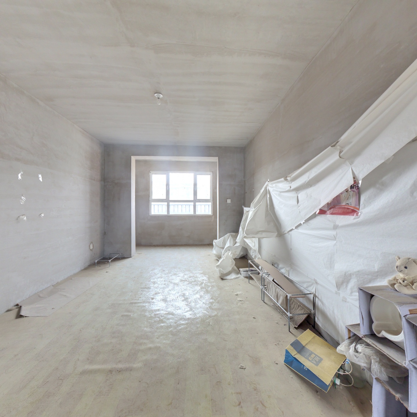 牛津花园 朝南两居 好楼层，采光视野无遮挡