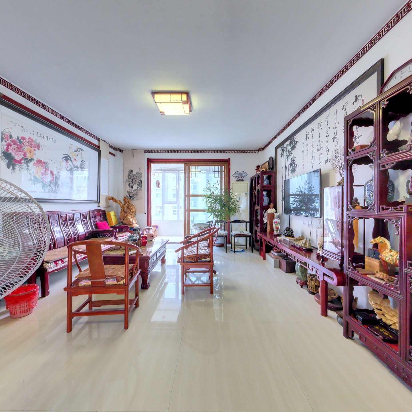 城西，西门水库旁边，3楼120平带大车库户型很好