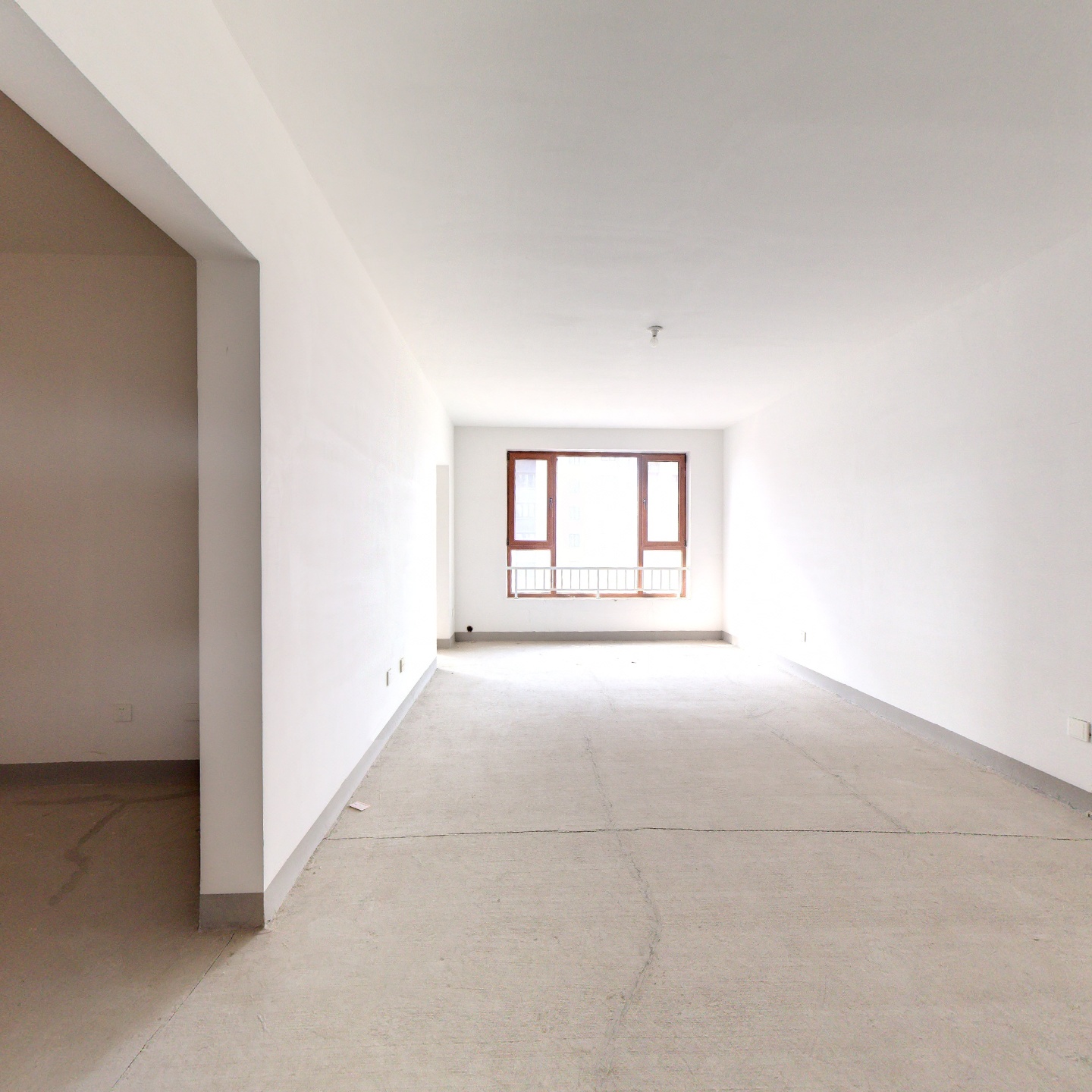 涿州高铁东站  精品南向小三居 采光好 使用率高