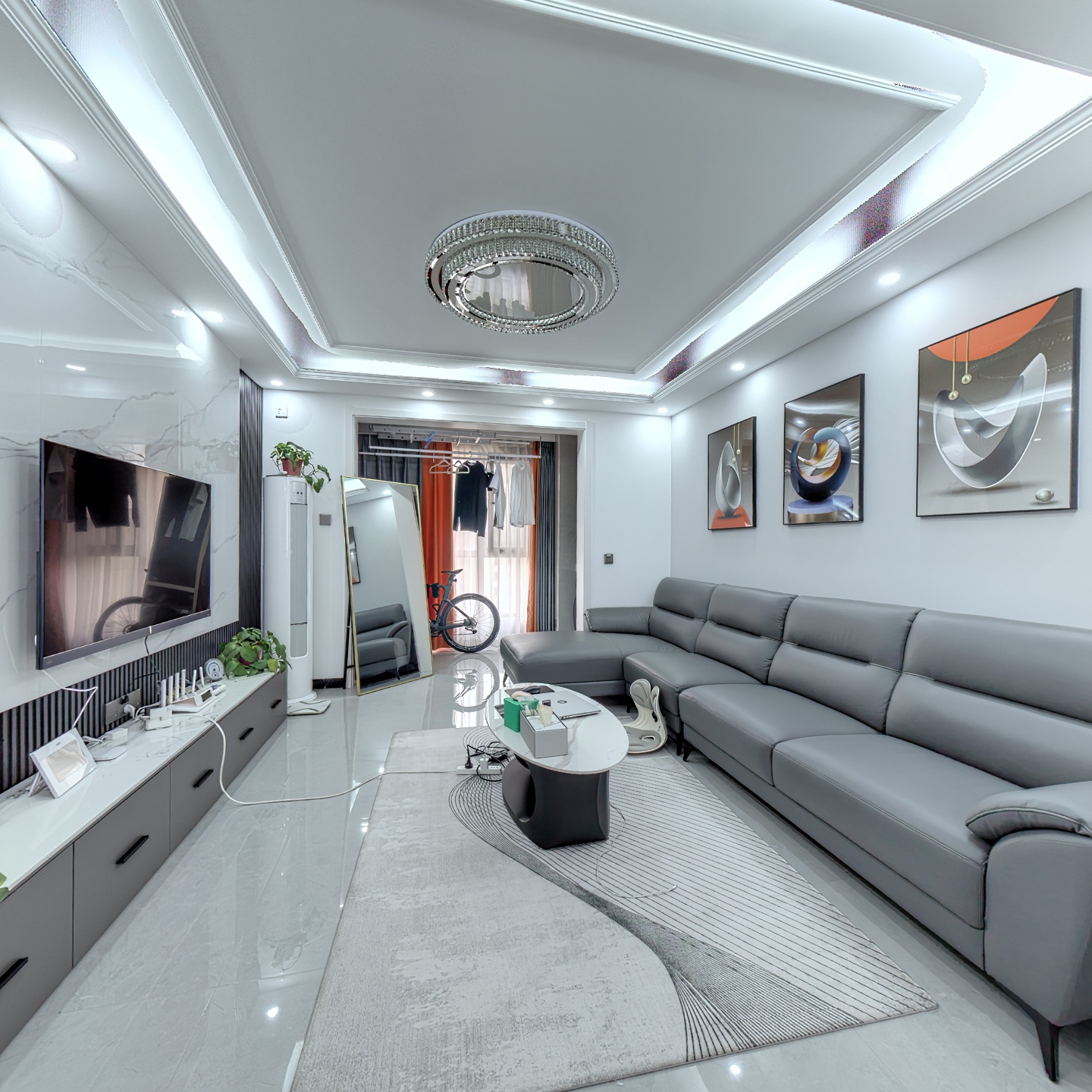 精装婚房，集中供暖，人车分流，环境优美