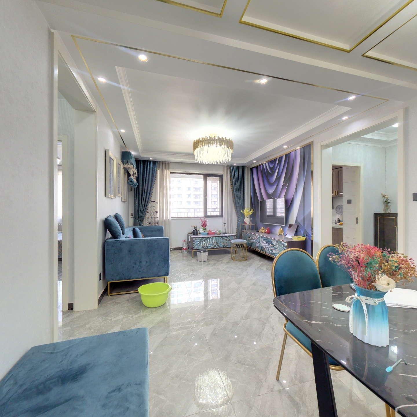 天伦湾现代精装 南北3居 拎包入住 房主没怎么住过!