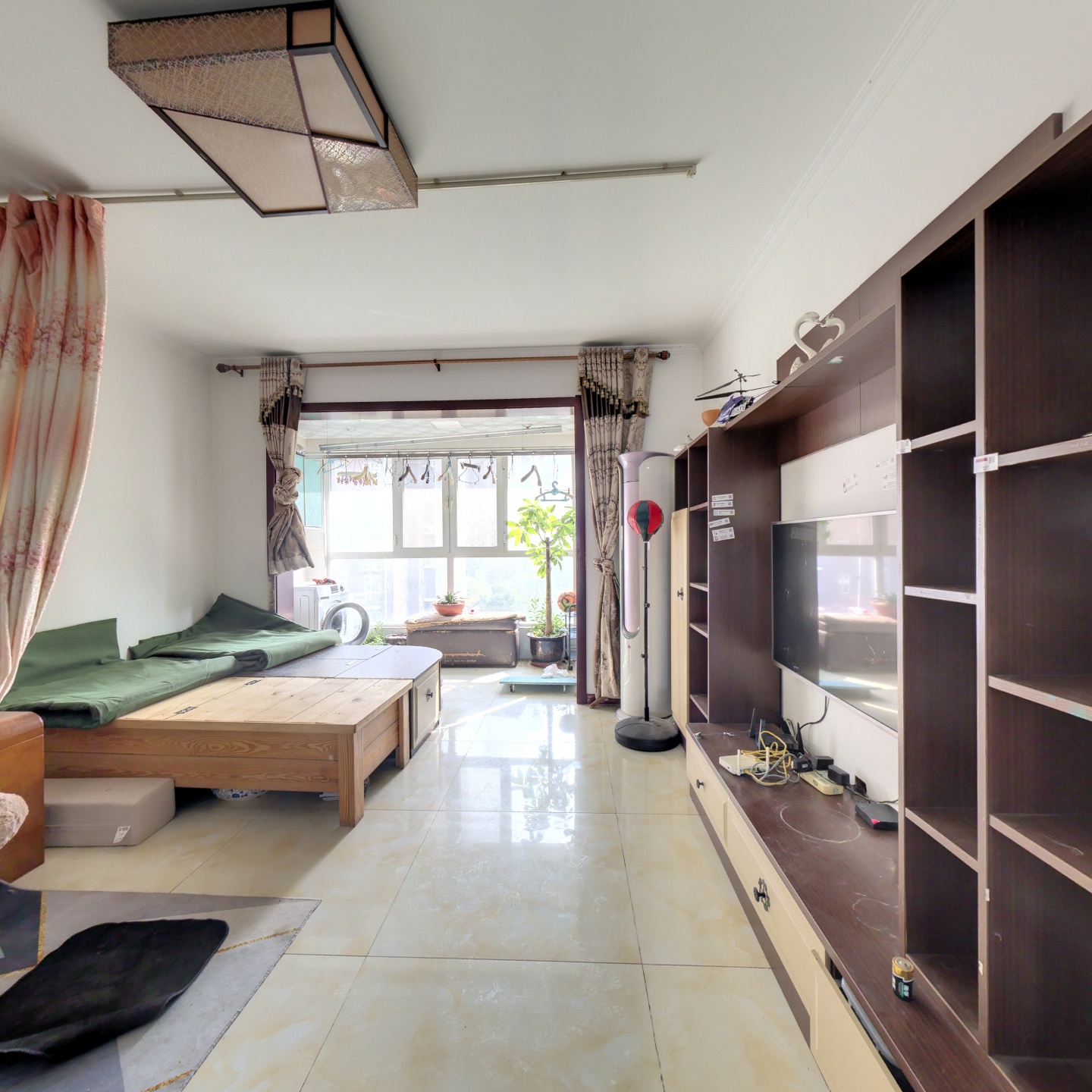 开发区双语南北通透户型带装修拎包入住