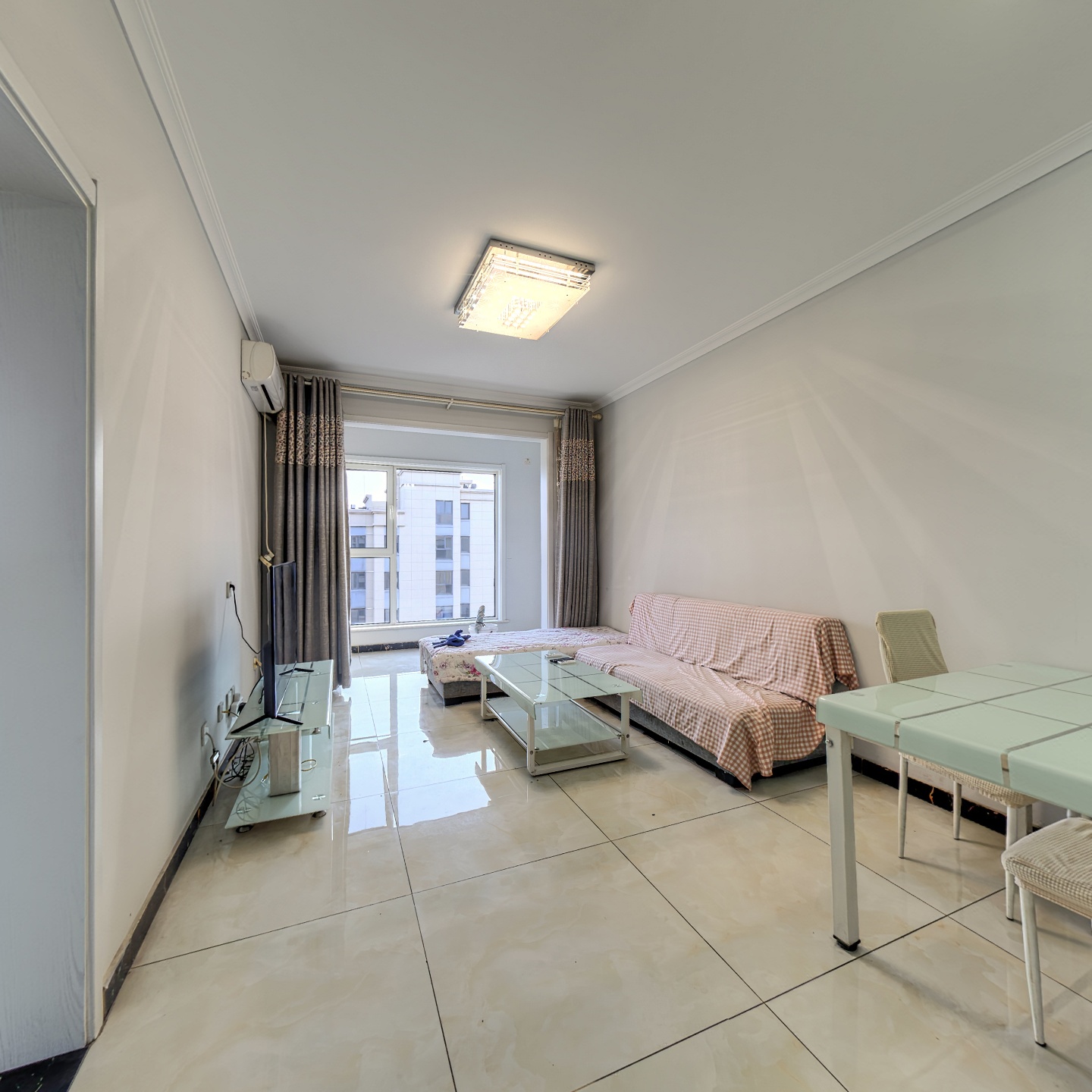 高楼层 精装修 03户 视野开阔 满二