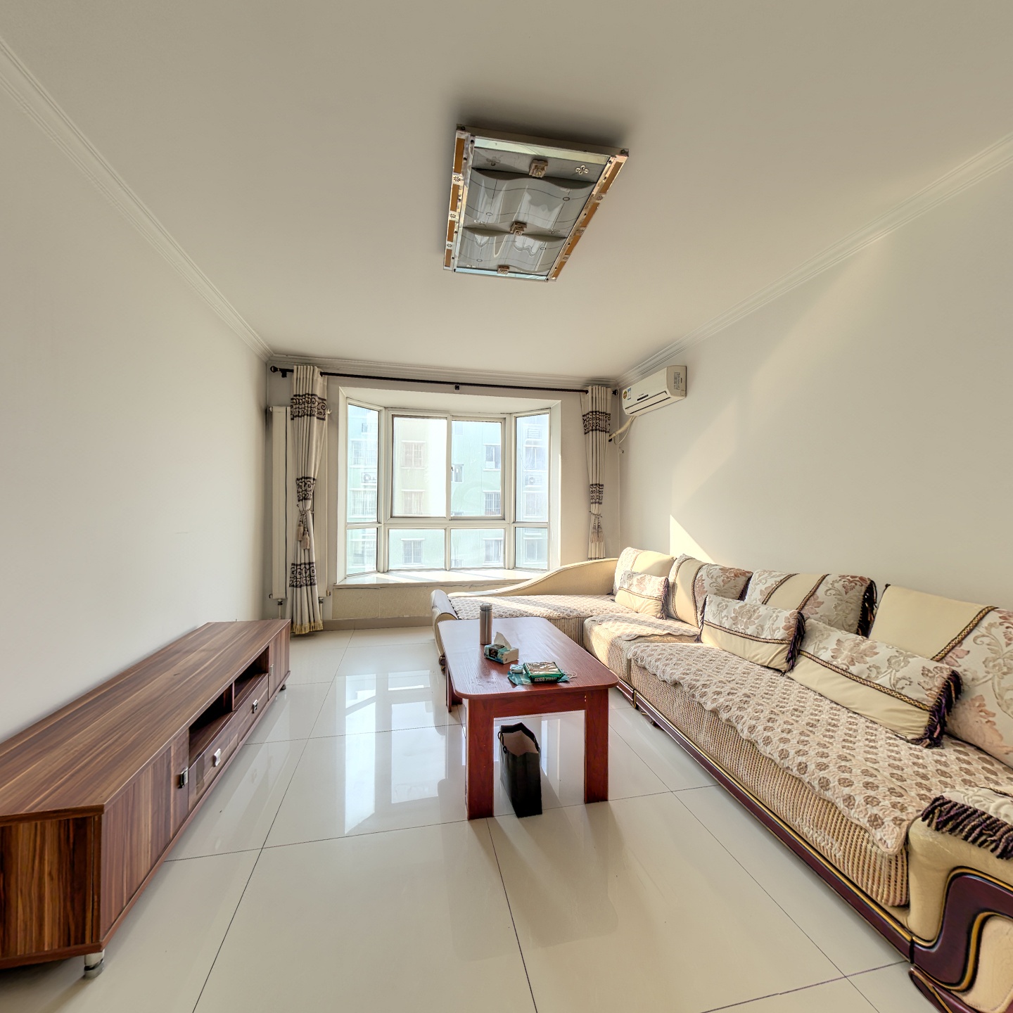 宏远二号院 2室2厅 南 北