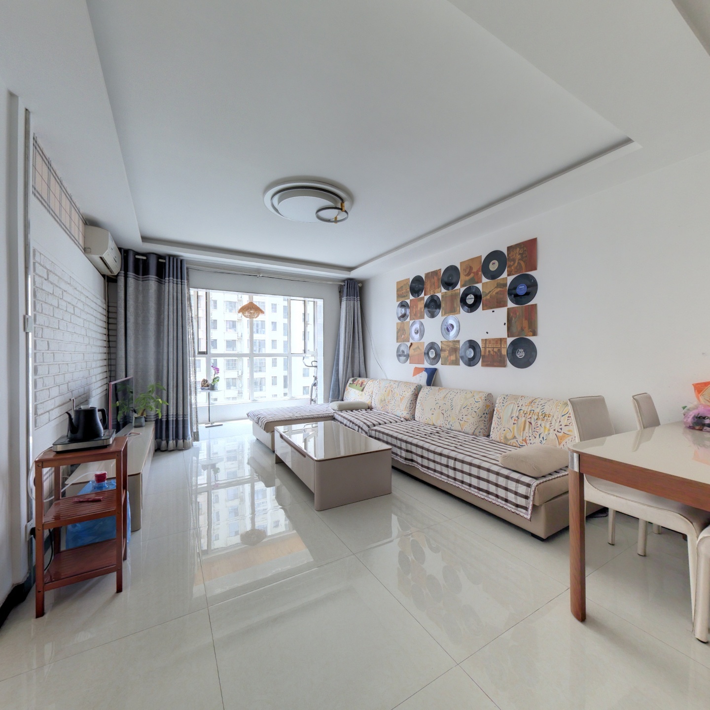 翡翠城 2室1厅 南