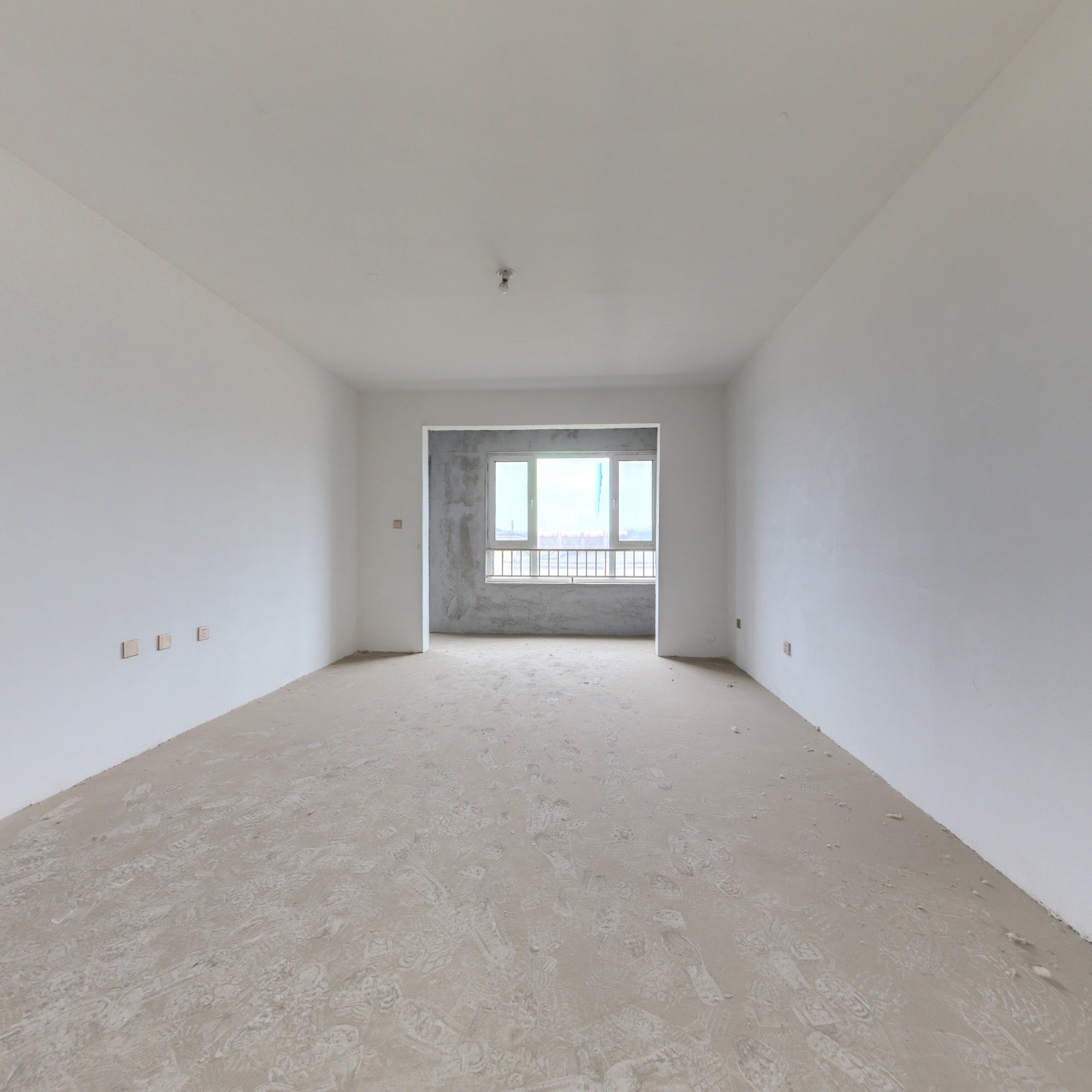 翡翠城电梯6楼顶复，带车位，储藏室