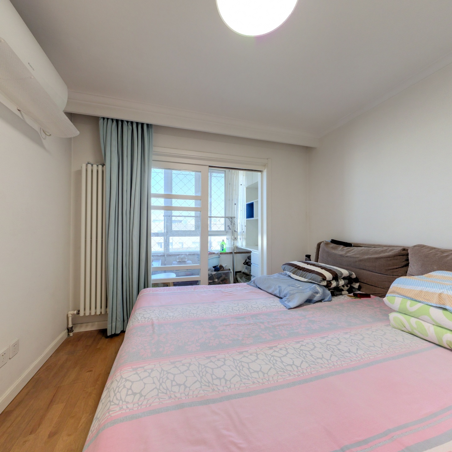 本房戶型方正沒(méi)有浪費(fèi)面積，花園，電梯直達(dá)，地庫(kù)停車