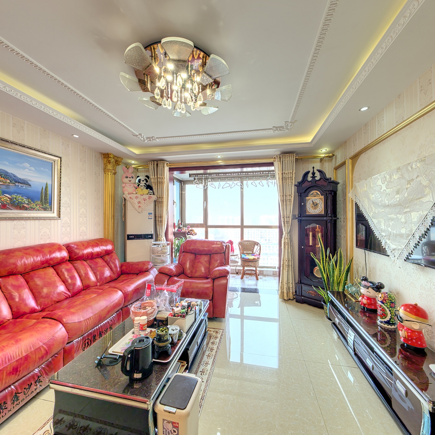 全屋精装修，满五唯一，电梯房的凤凰层