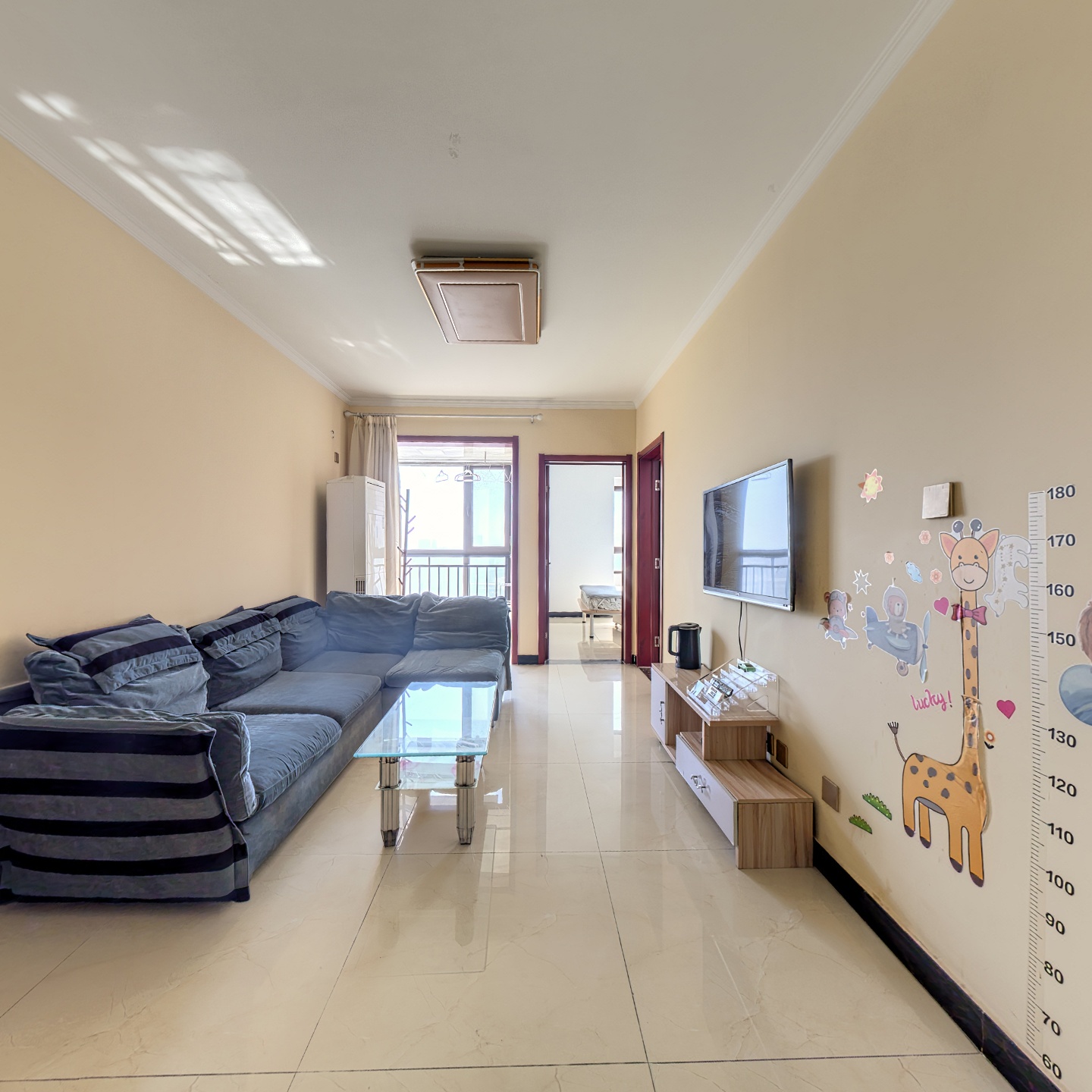 此房楼层好，视野开阔，采光充足，带装修，拎包入住