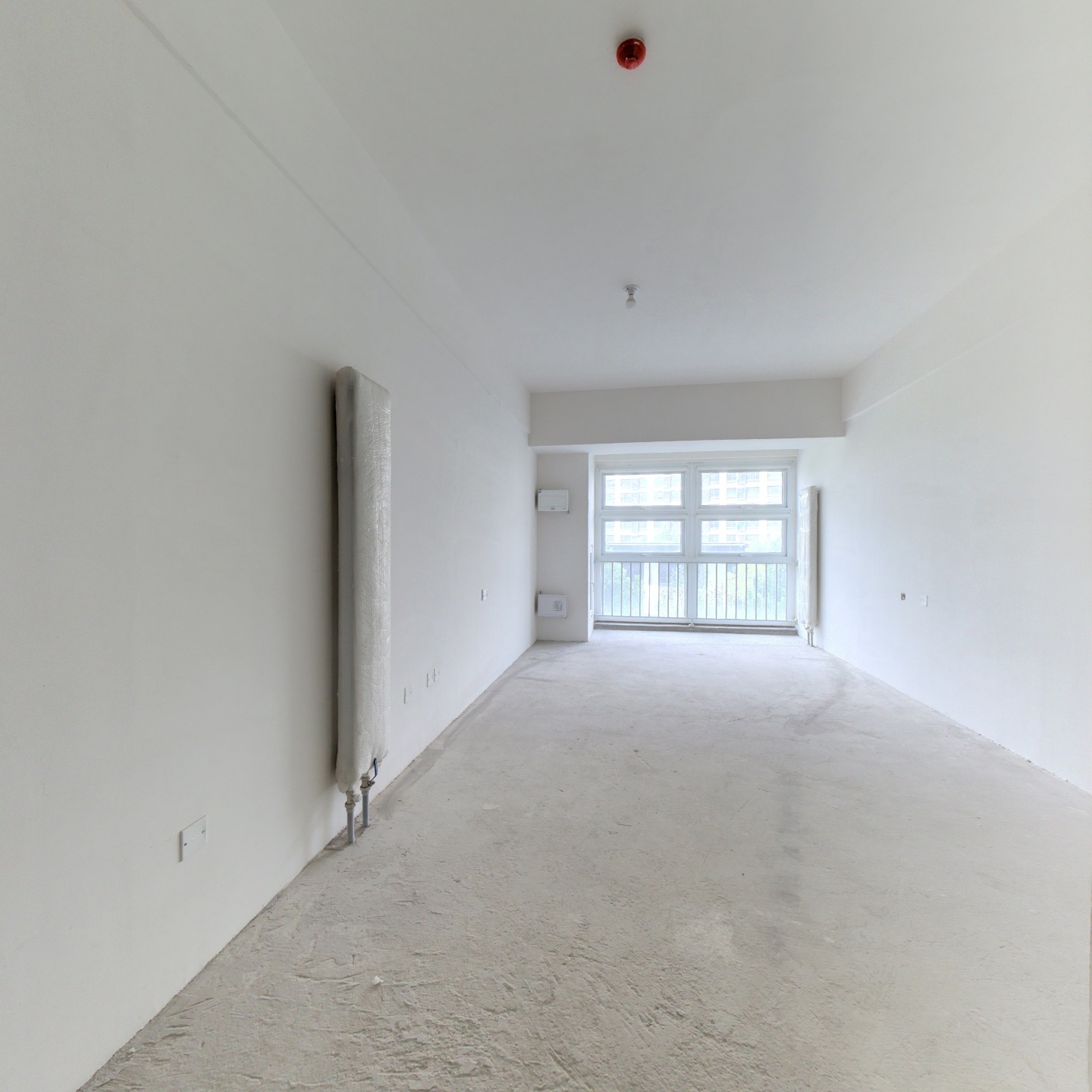 万科城际之光一居室 户型方正 全天采光