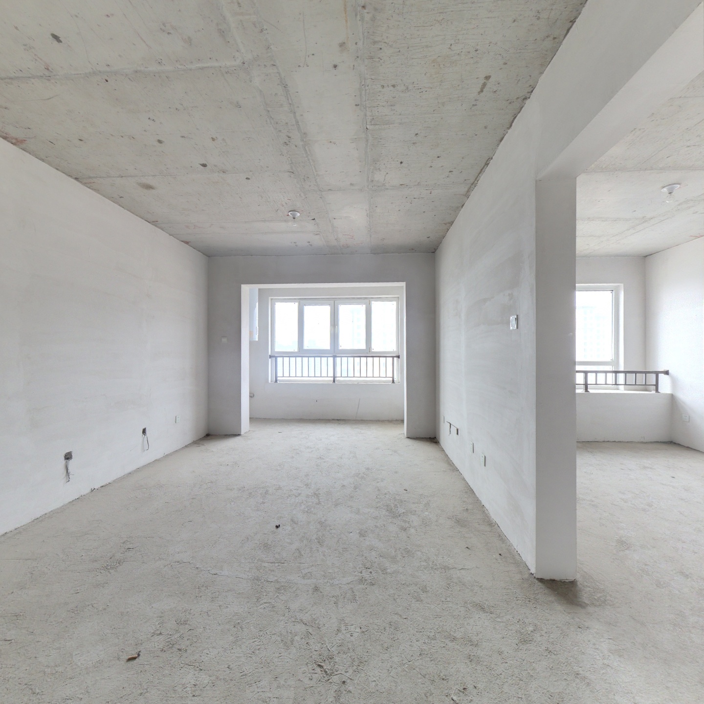 香邑溪谷玫瑰园南向两居 满二 有车位 好楼层