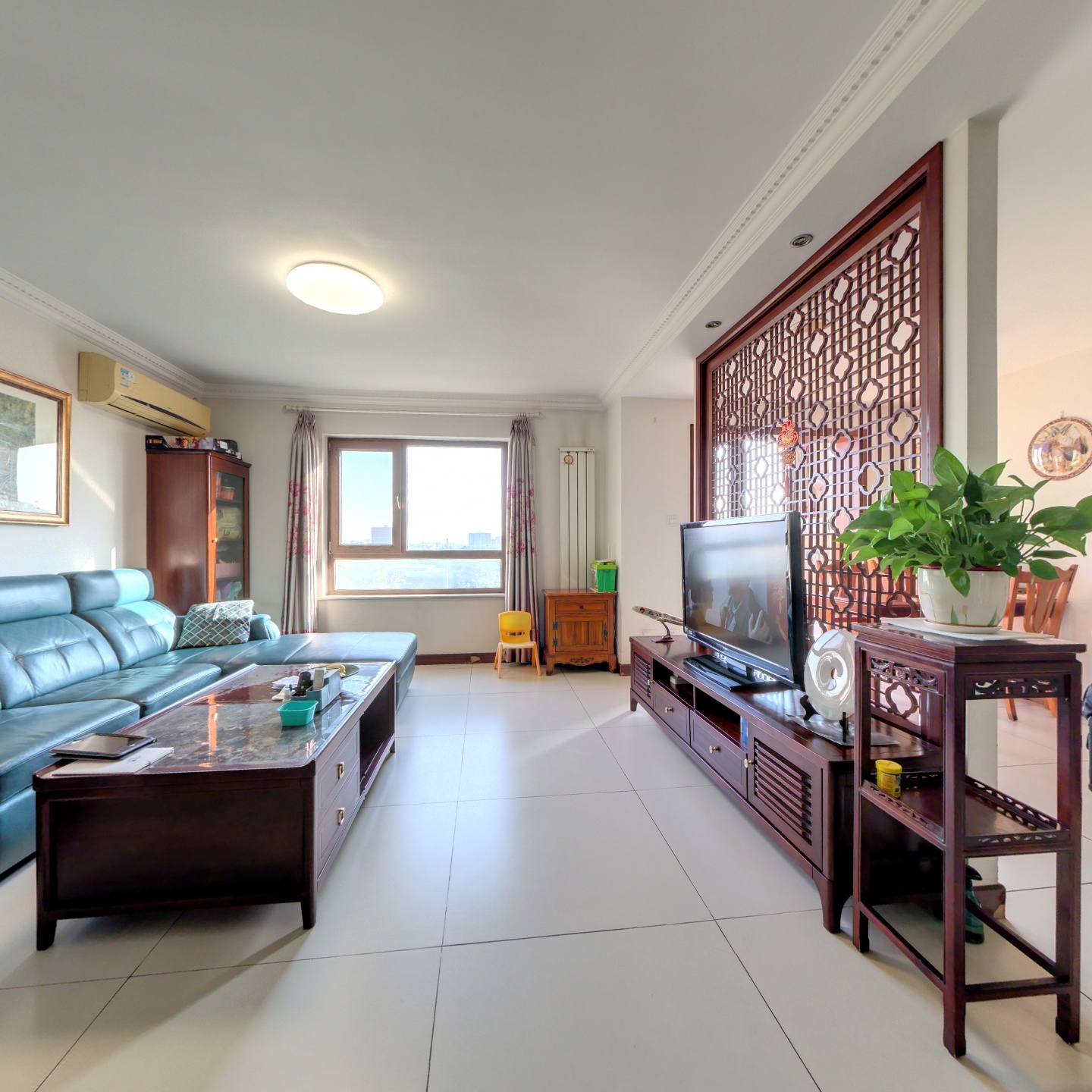 萬科四季花城，滿五唯一，南北雙通透，誠(chéng)意出售