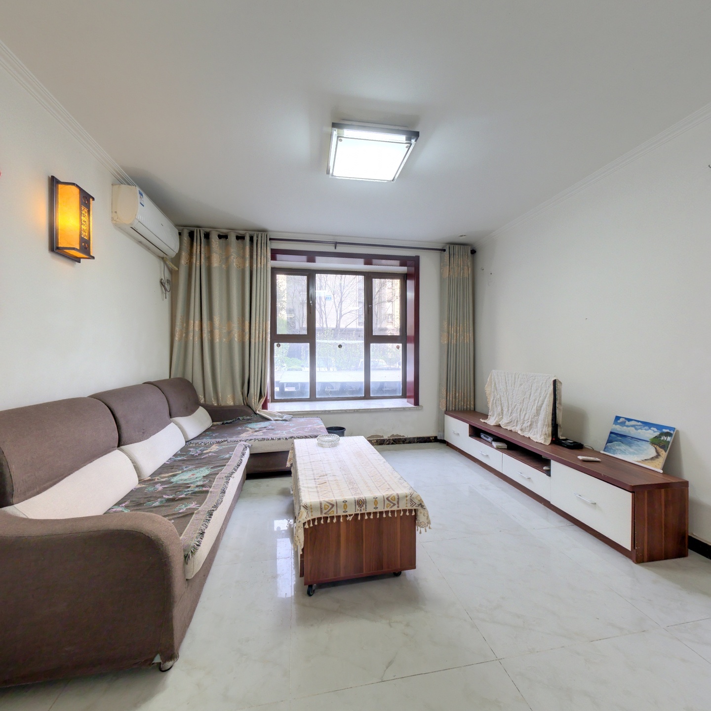 南北通透 一层带院子 满五唯一 税费低