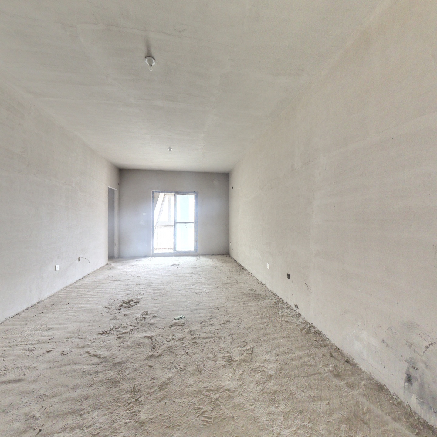 南北通透，采光好，毛坯房任意装。