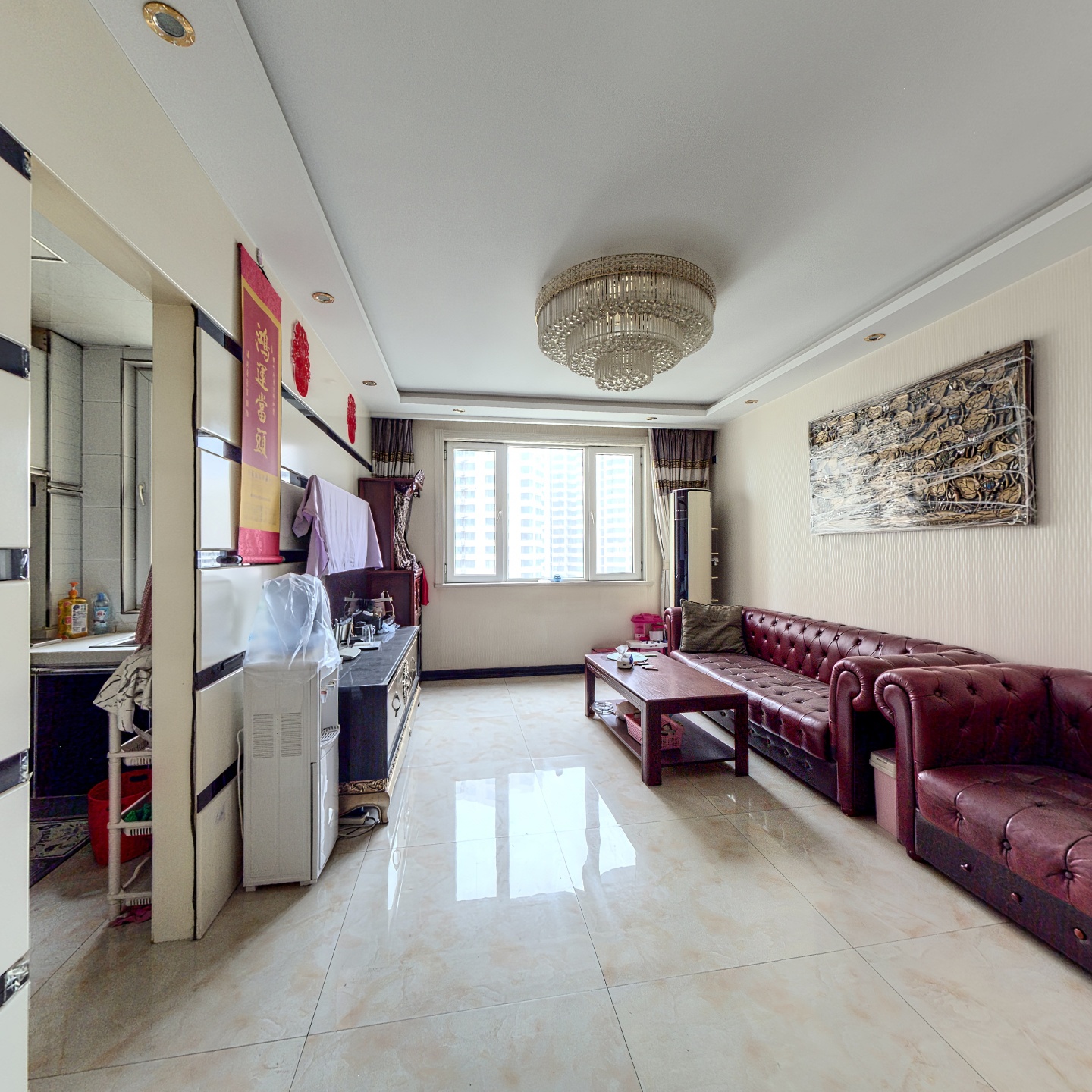 水岸花城，好房源，环境好，交通便利。