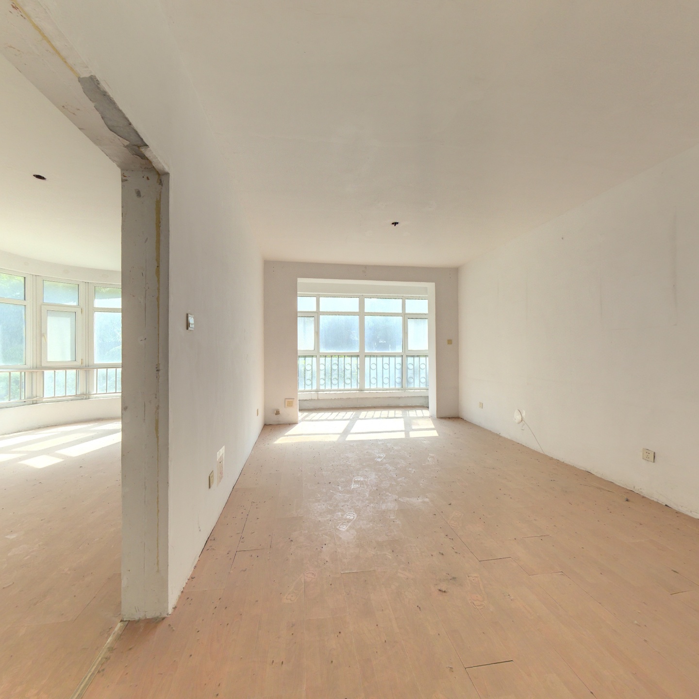 房本满五唯一 交通配套齐全 出门永济便民市场