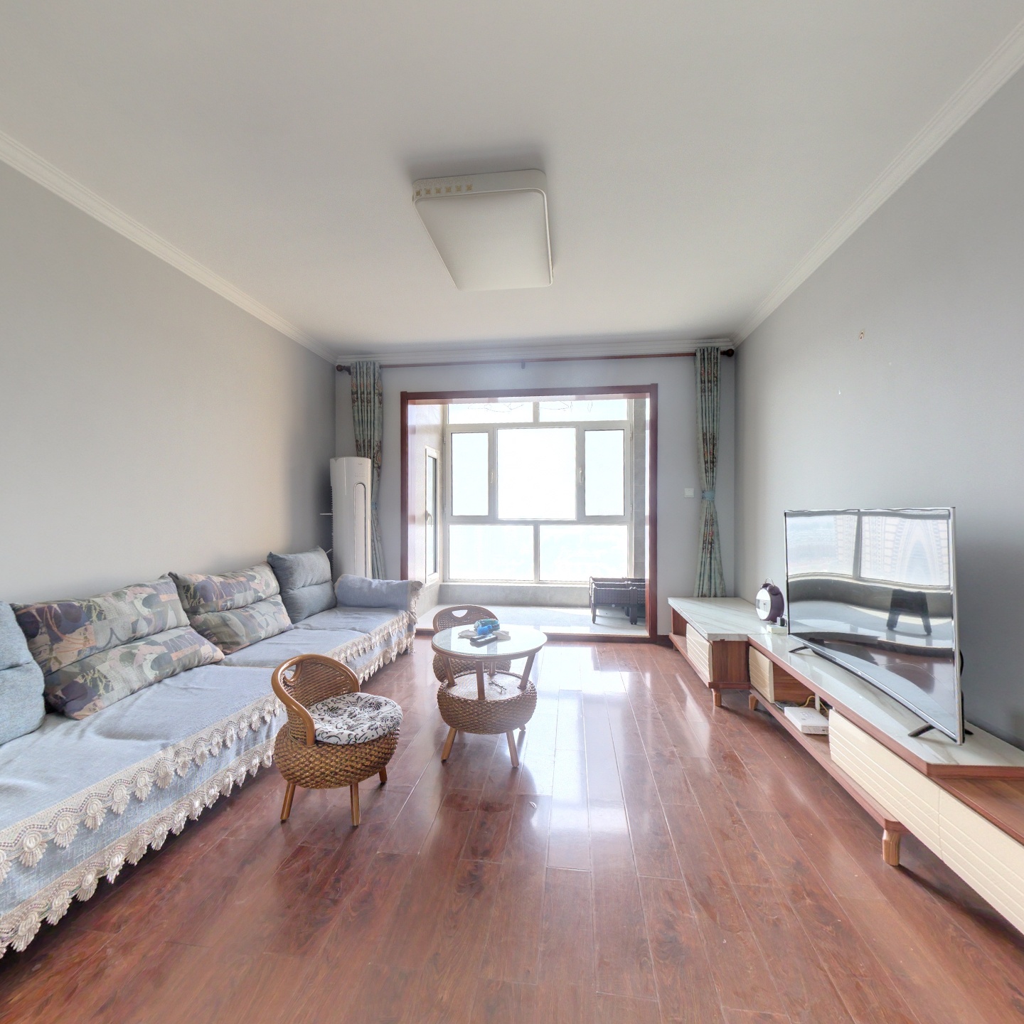 香邑溪谷上园，南北通透3居室，明厨明卫，采光视野无