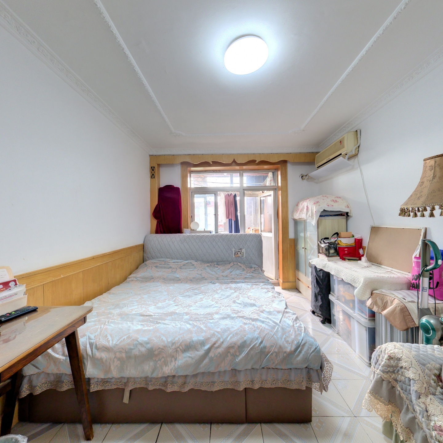 石園西區(qū)，南北通透戶型，主臥室?guī)ш柵_(tái)，全明戶型