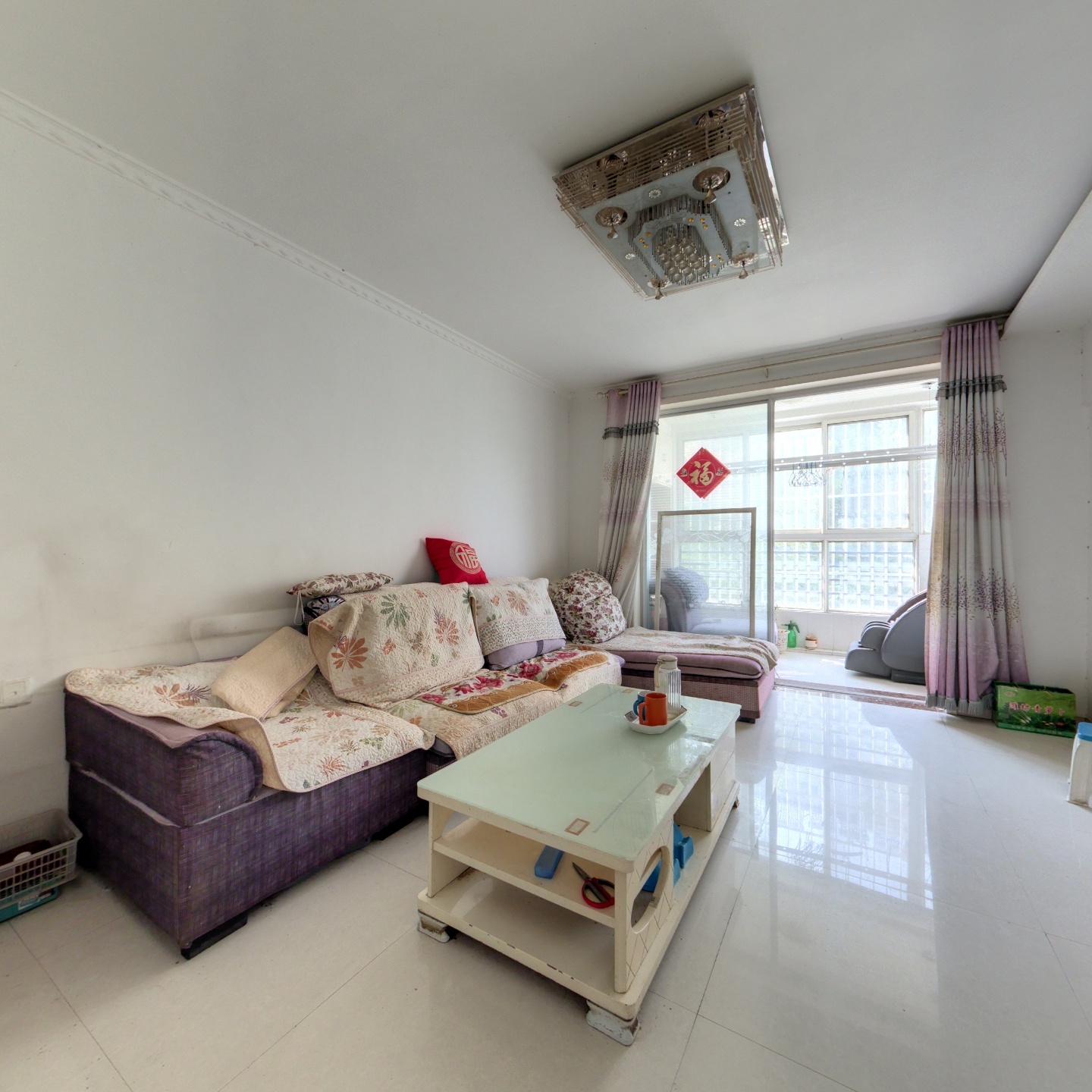 四海馨城2楼，2室精装修，有证