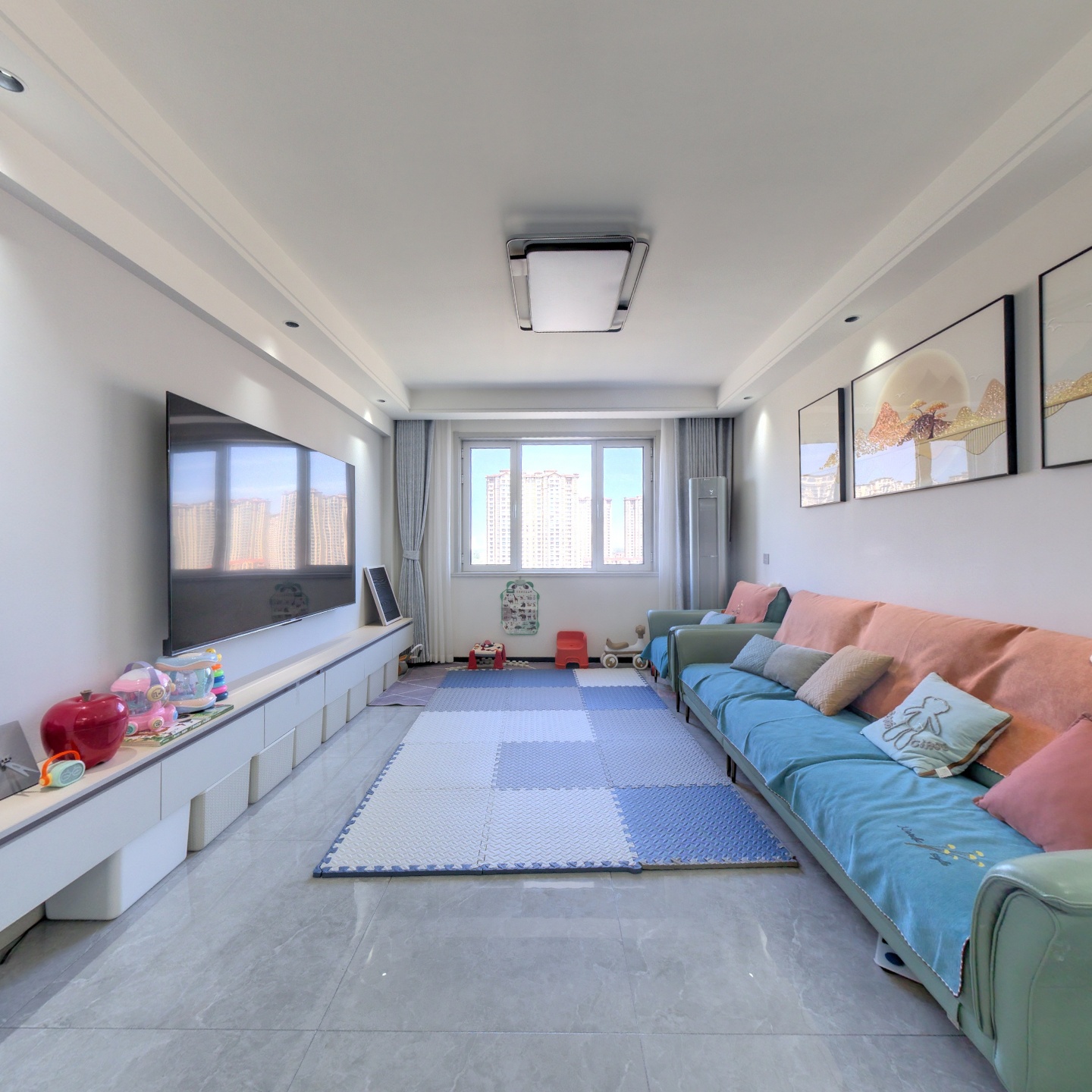 华泰骏景精装修南北通透三居室，采光好