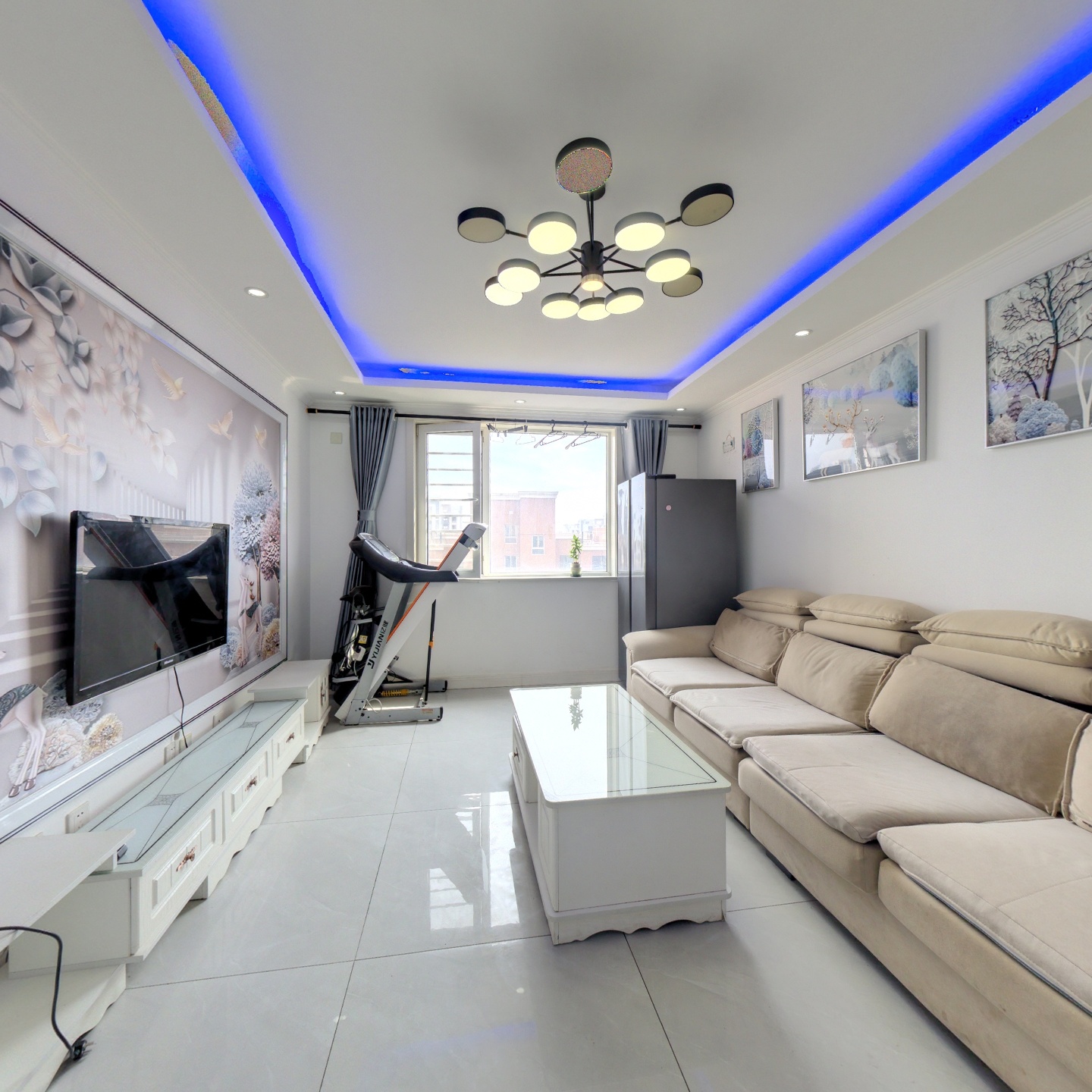 德信公园 交通方便 小区24小时安保 中高喽层采光好