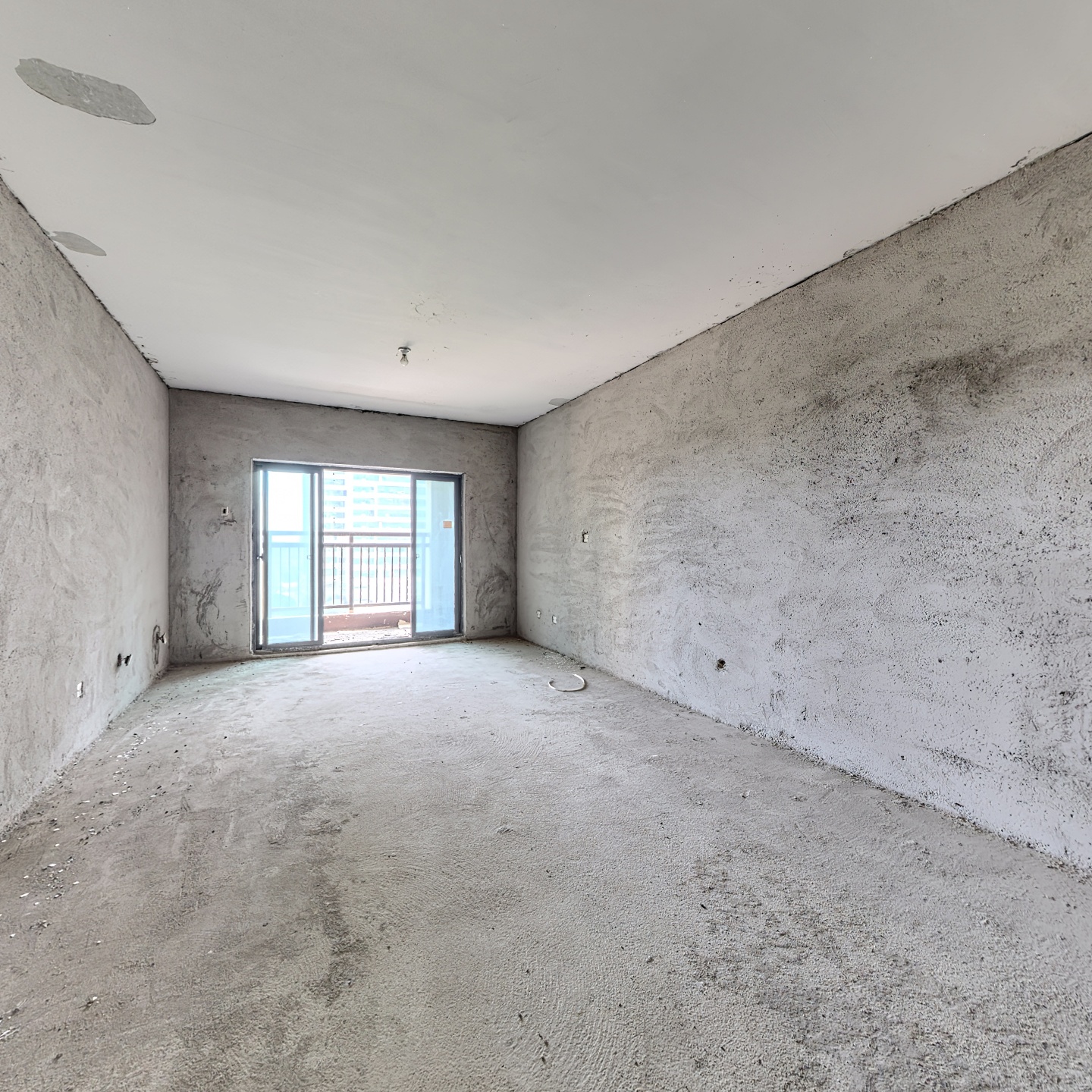 万达房子诚意出售，人车分流的。