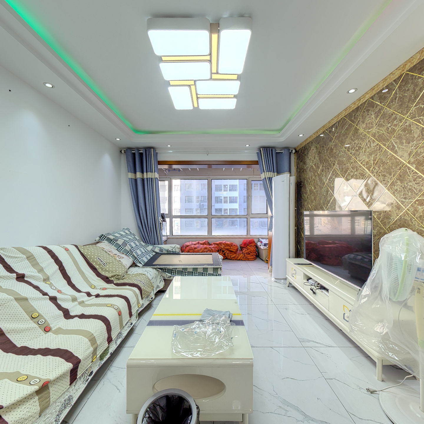 鹏渤御苑 2室2厅 北 南