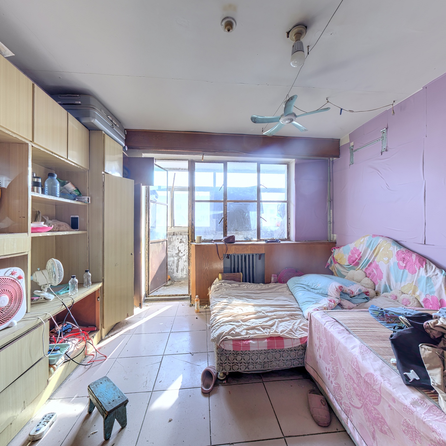 建厂局三队  小两居  业主诚意出售   南北通透