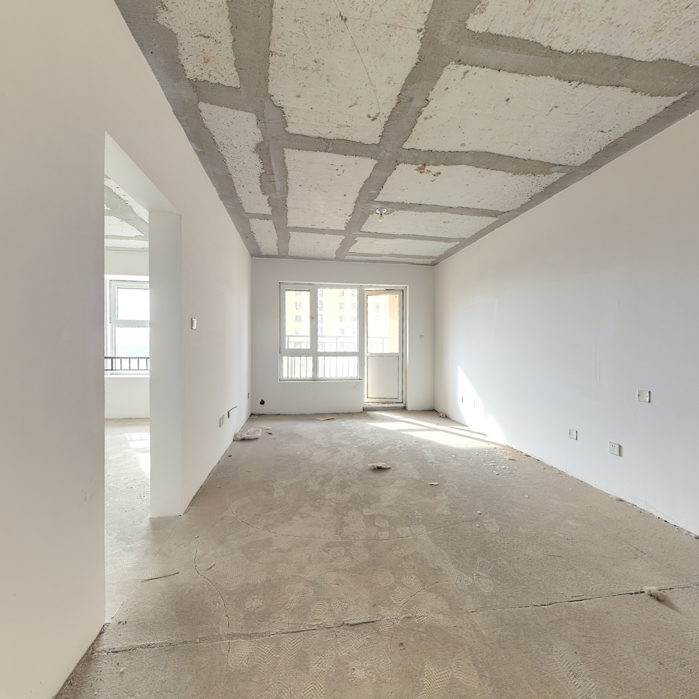 香邑溪谷上园南向两居，好楼栋，好楼层