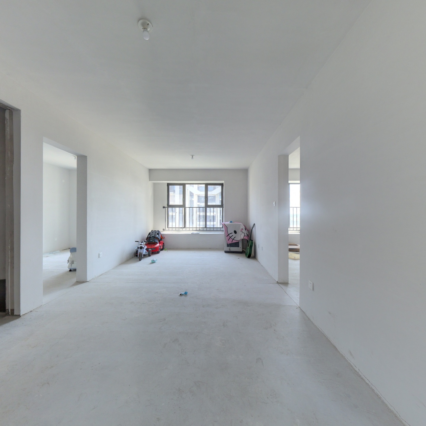 华远海蓝城二期 116平 满二 中高楼层 好位置