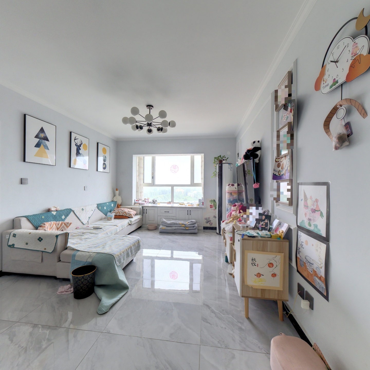 精装三室，视野宽阔，中间层全天采光房本满五唯一