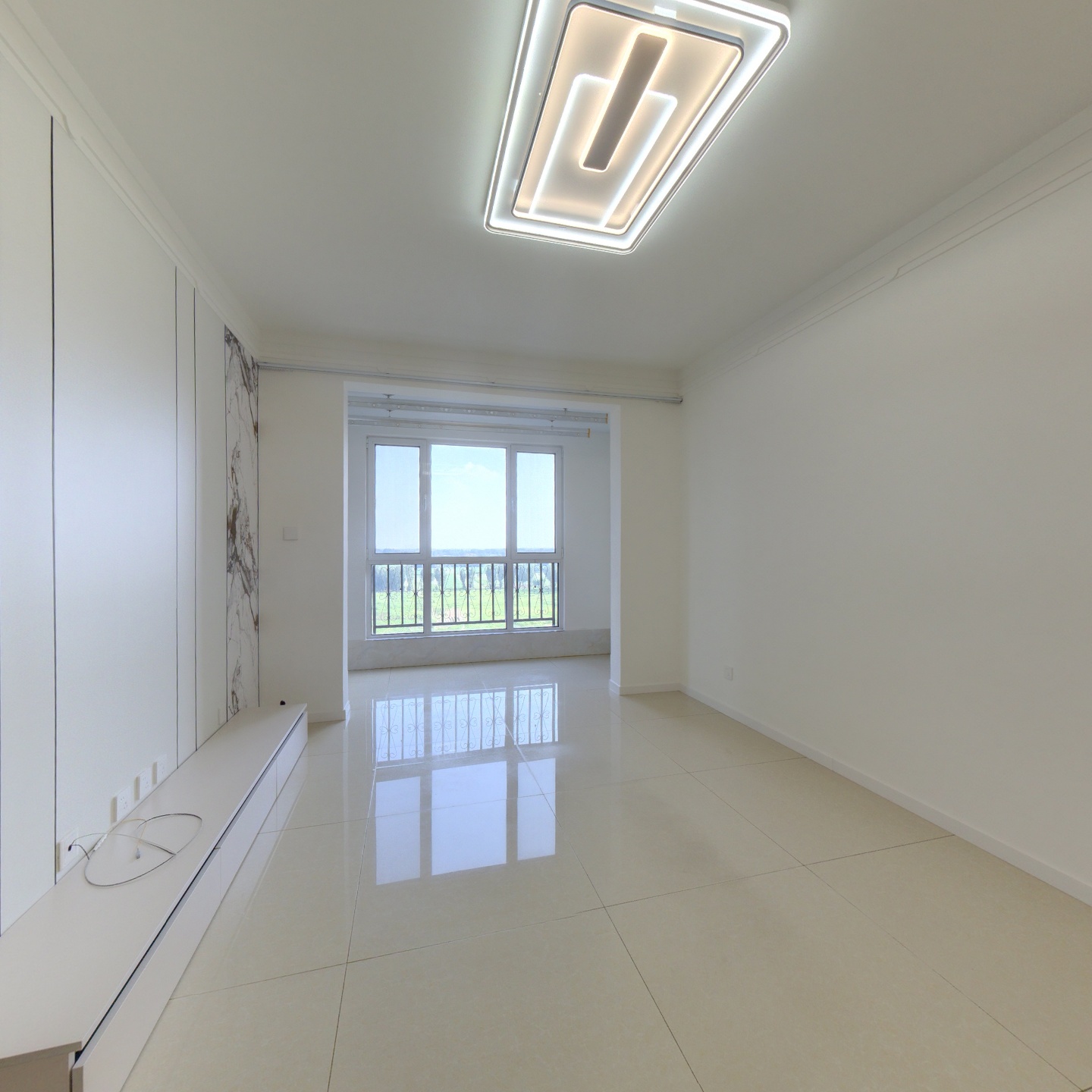 鹏渤印象城牛津花园 2室2厅 南