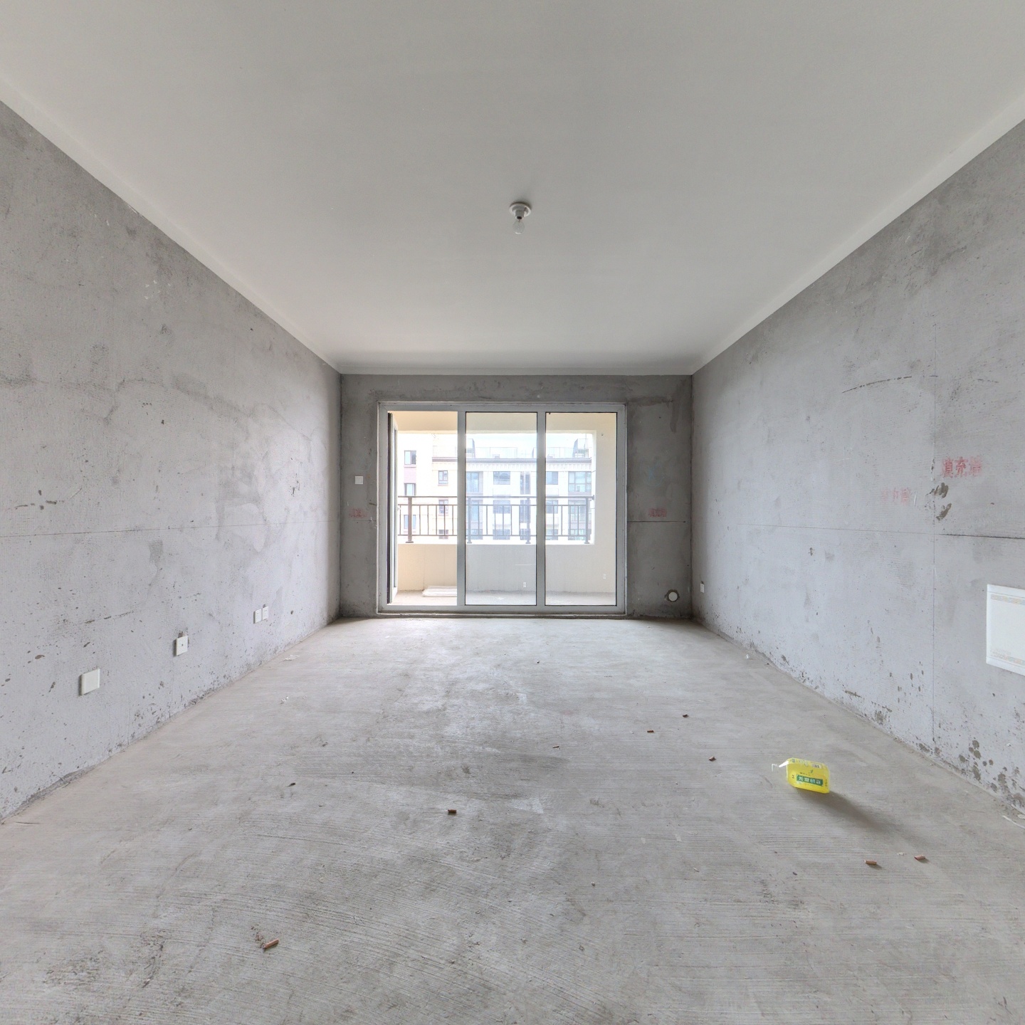 泰华城南 滟澜公馆 带储藏室 69 价格可谈