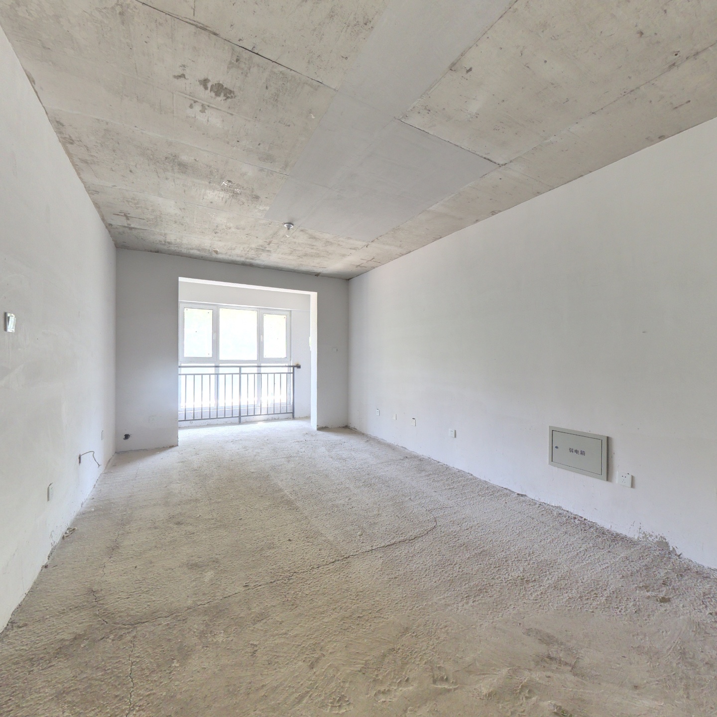 南北通透，全天采光视野开阔，小区环境好，交通便利。