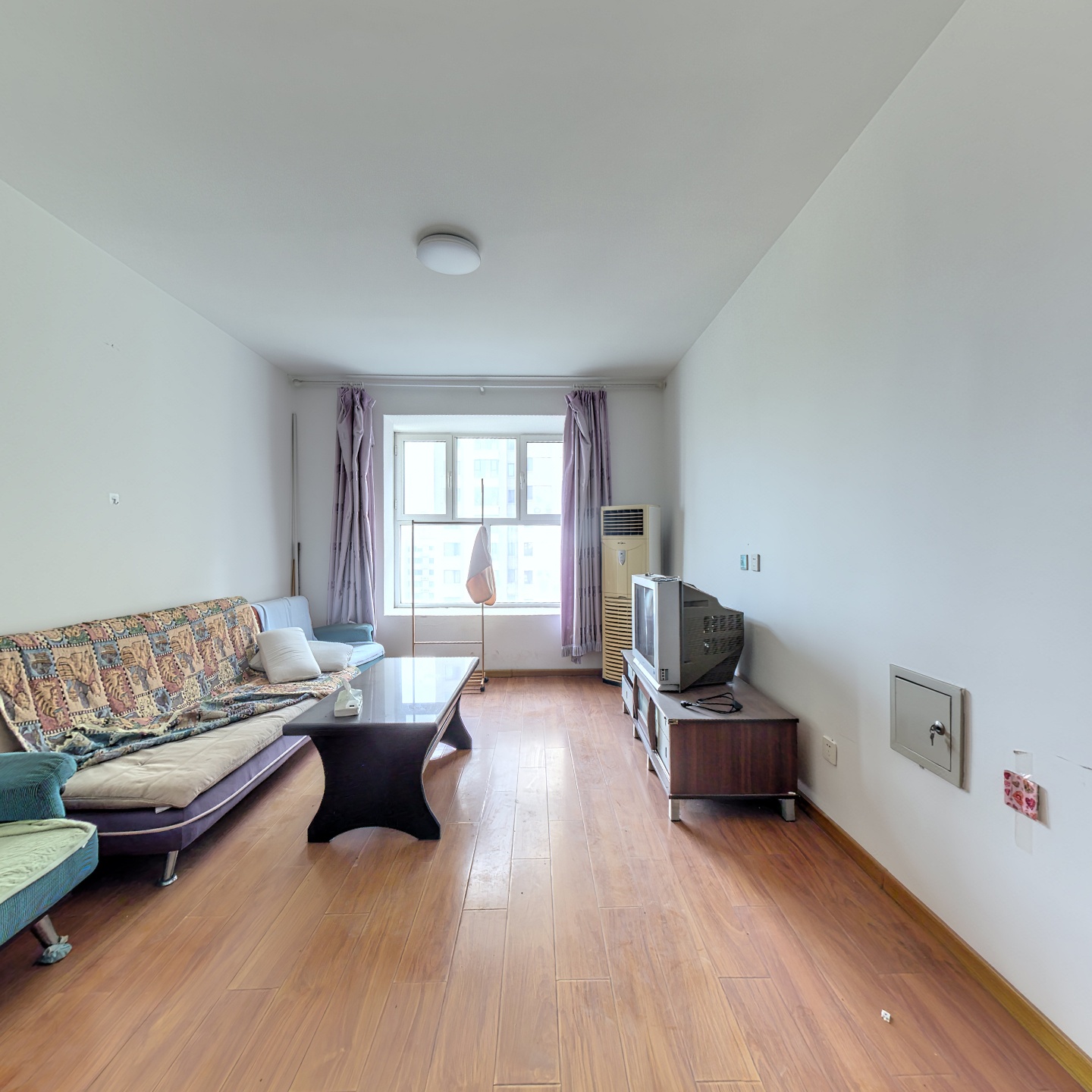 范阳路名流美域小区，环境优美，交通便利二居室。