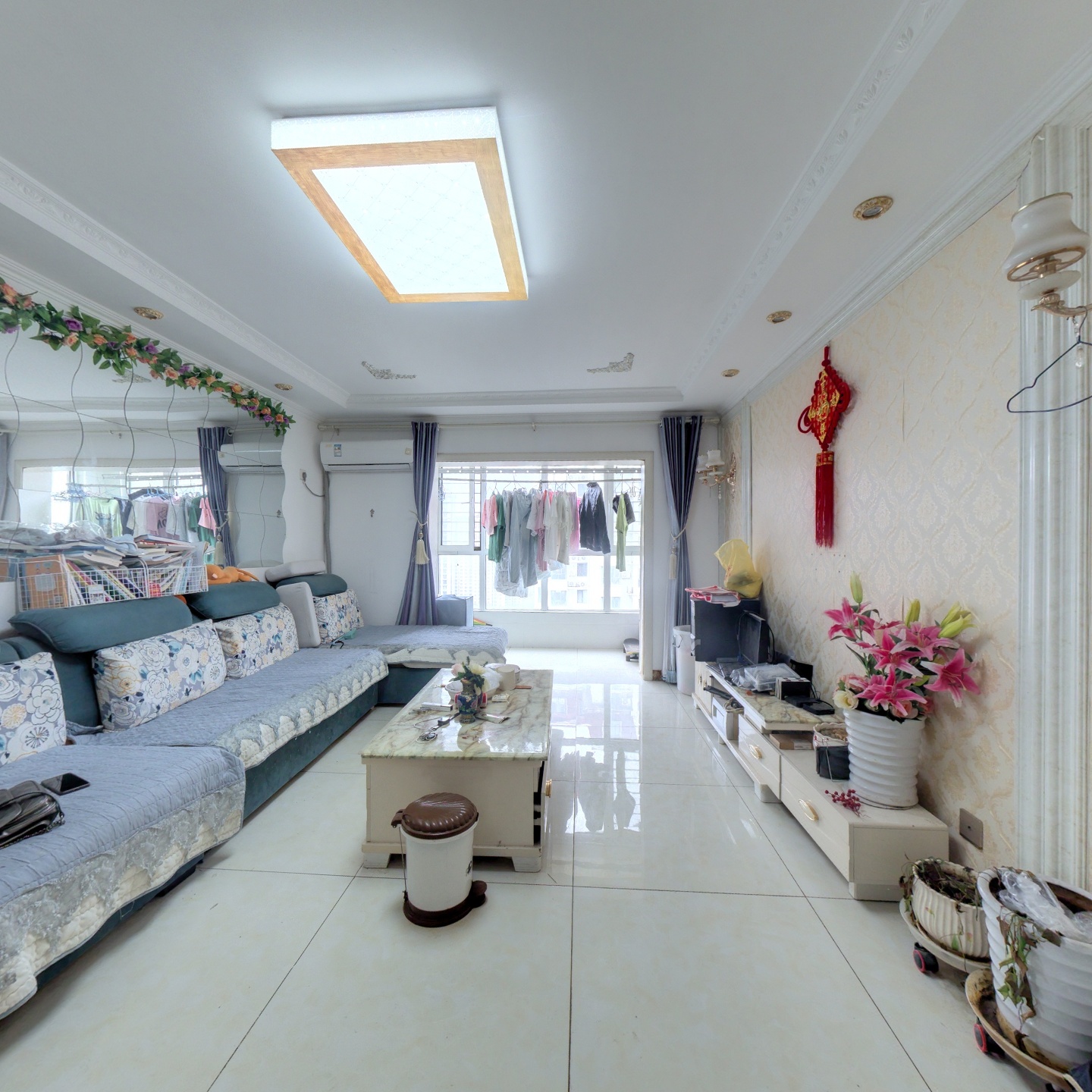 房本满二，可贷款，南北户型，精装修