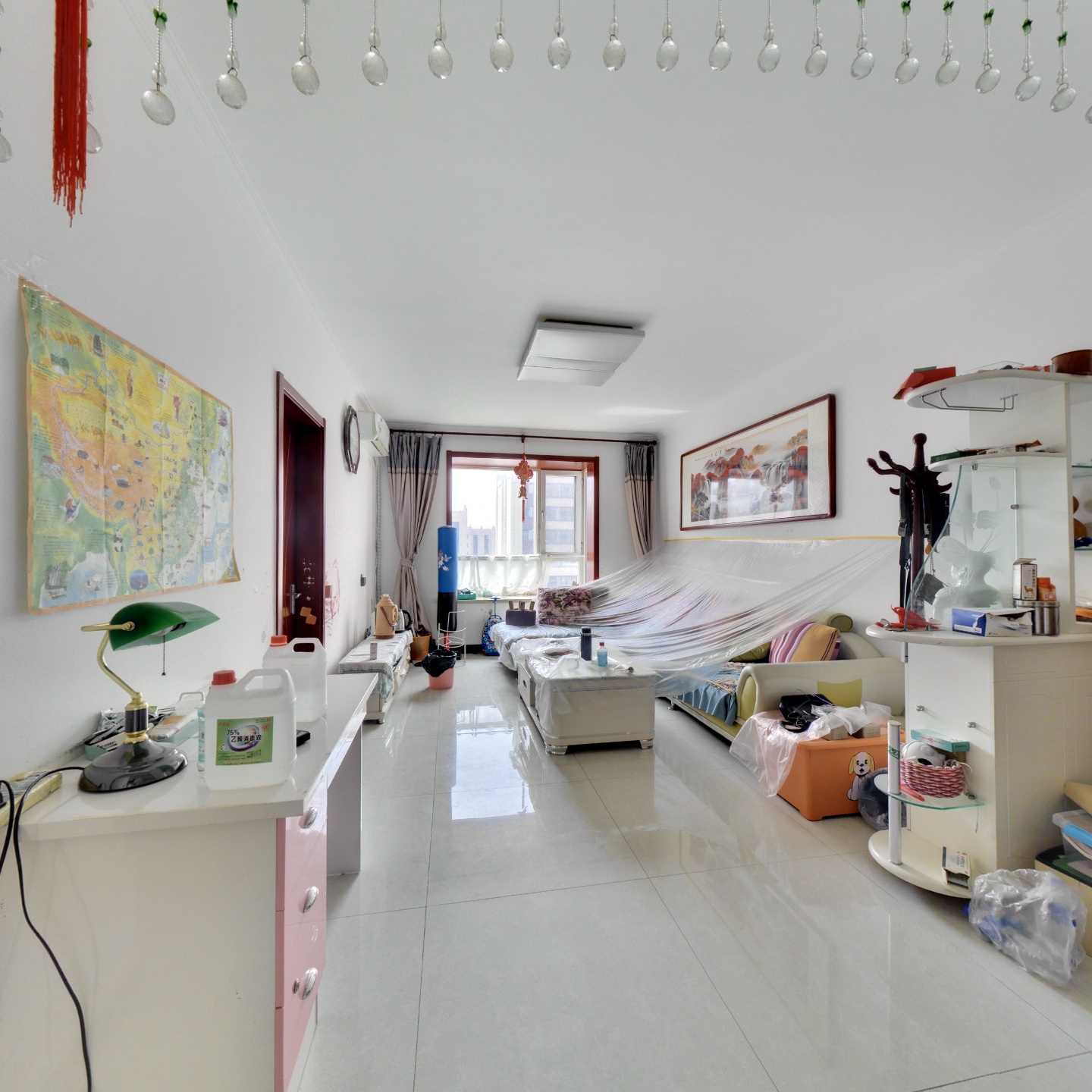 天保郦景配套 西丁和双塔，适合家庭式居住，户型方正.