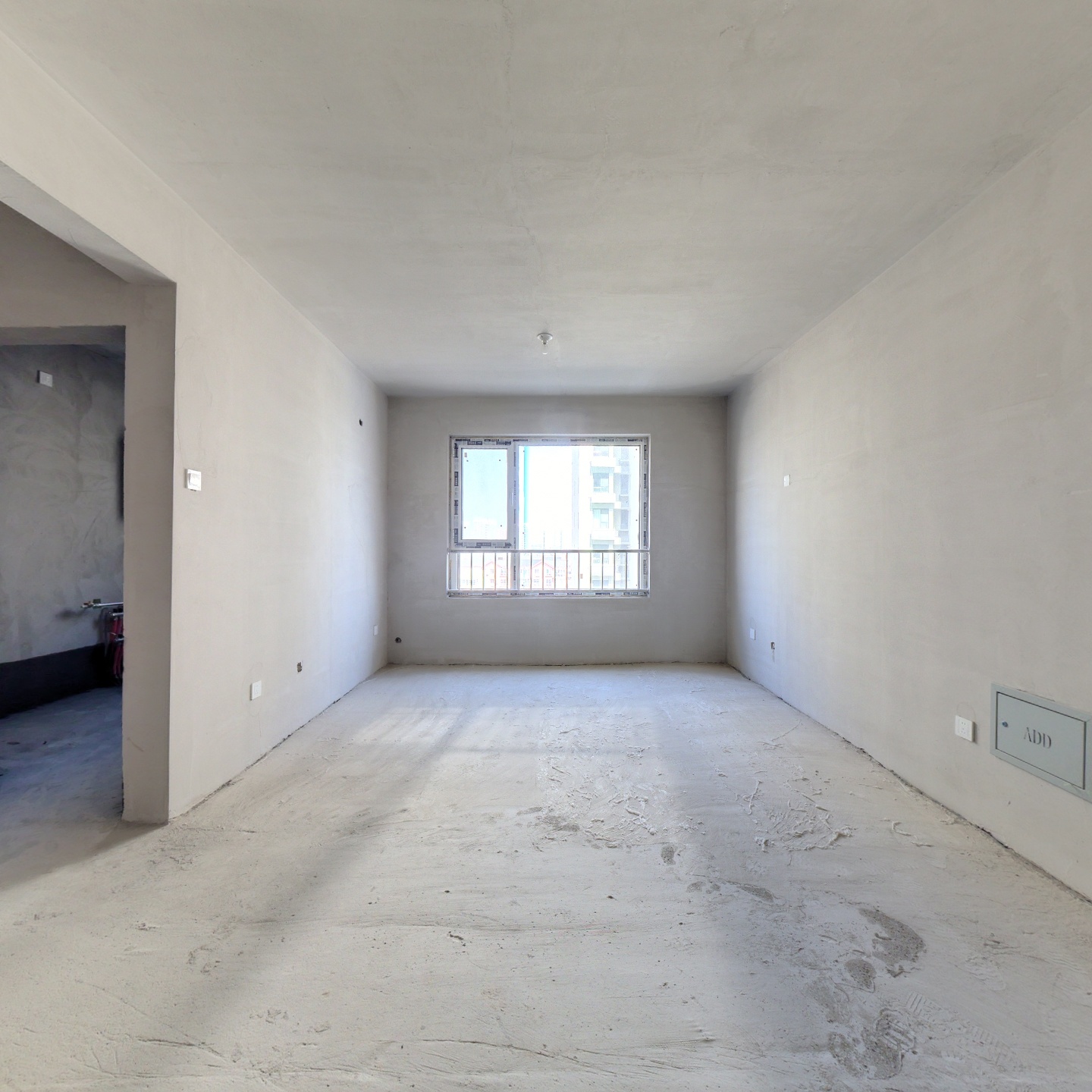 宏远阳光丽景南向两居，，毛坯随意装修，业主急售