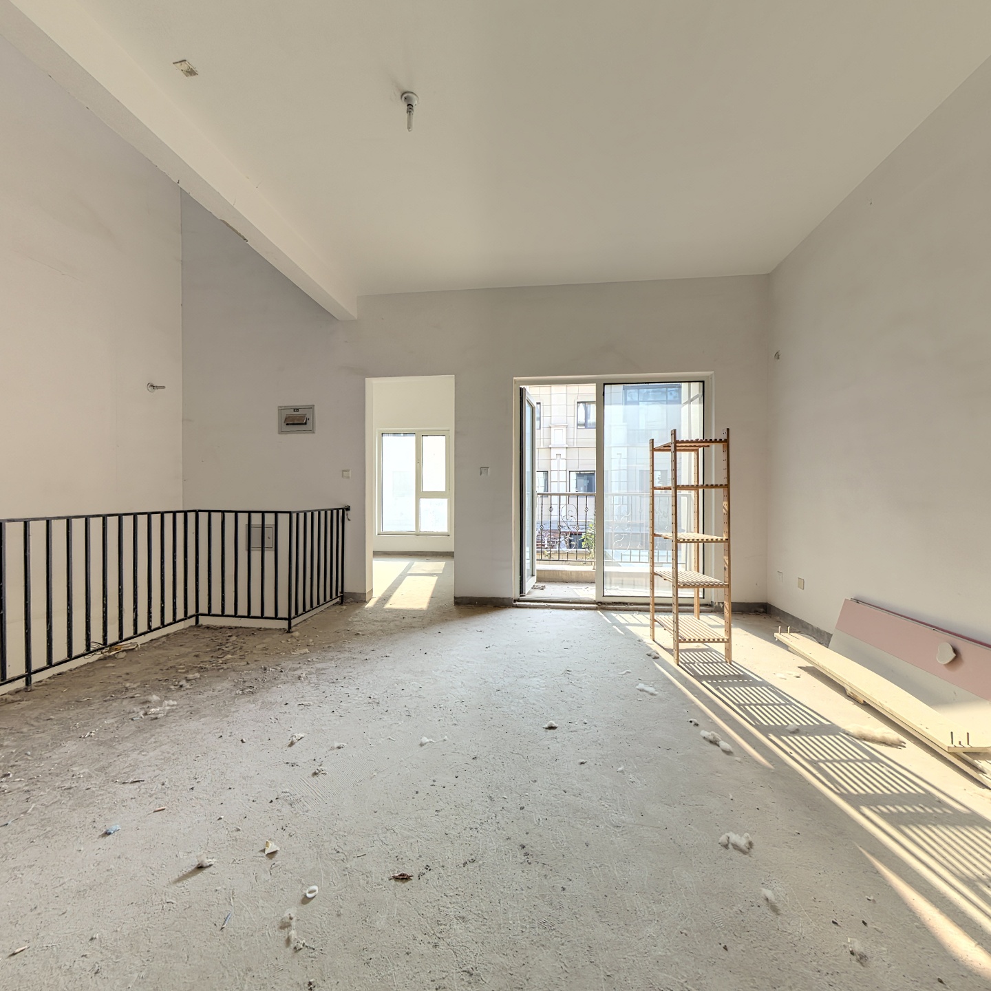 K2狮子城北区 1室1厅 南 北