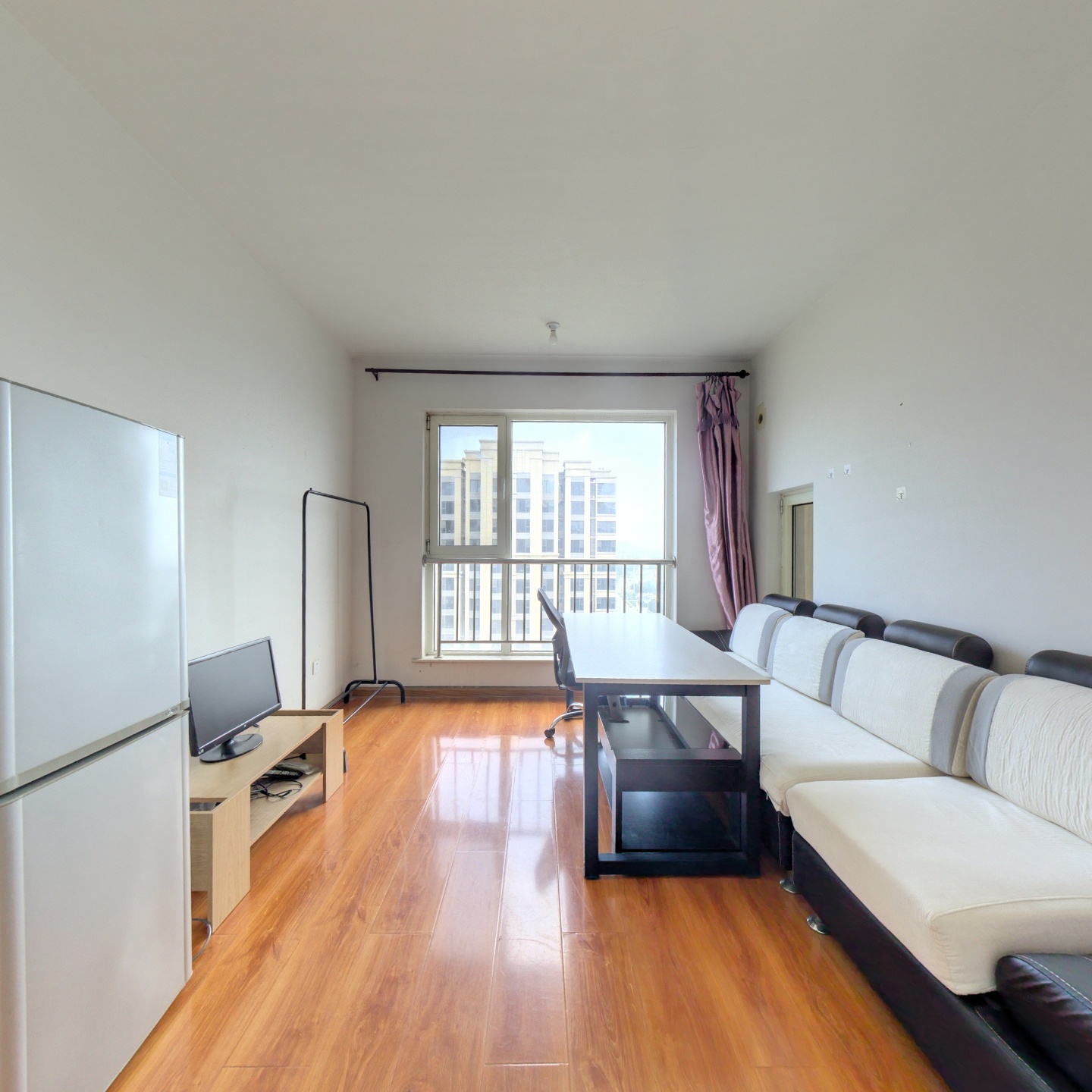 K2狮子城南区 1室1厅 东北