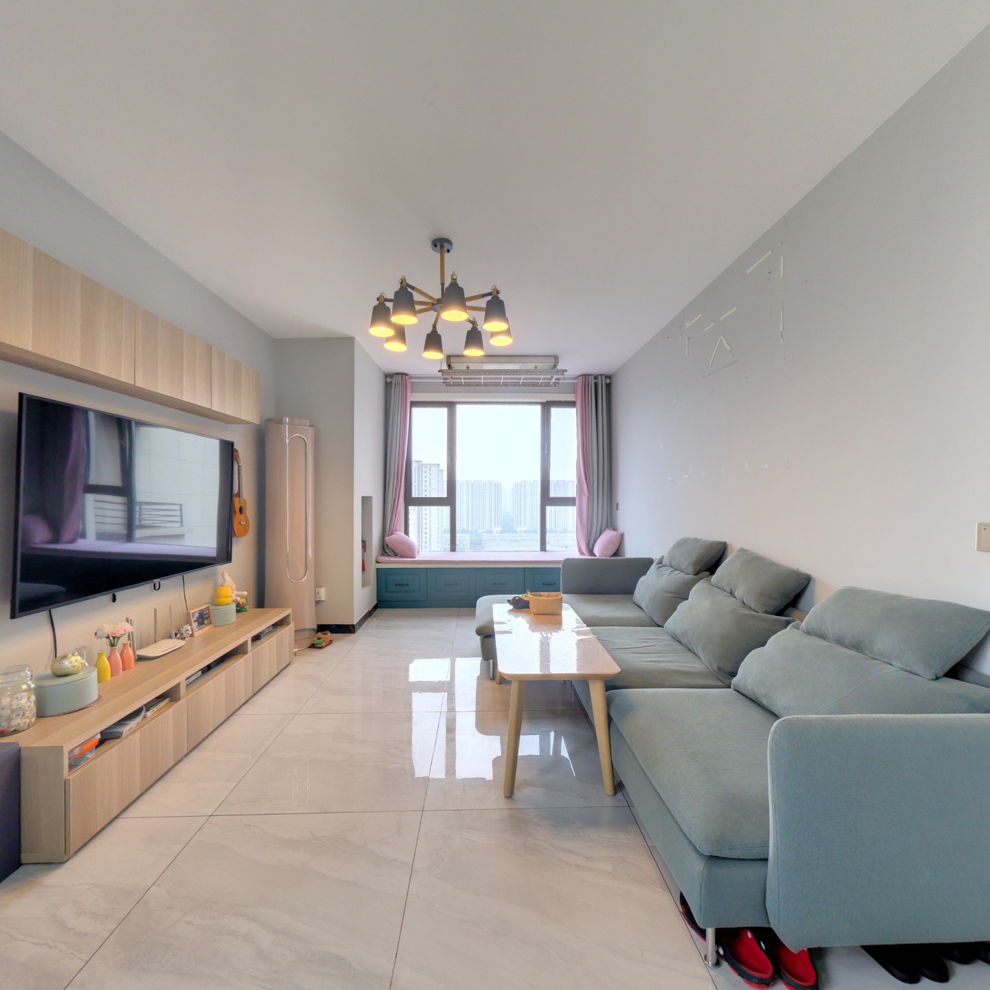 满二 楼中 层带装修，拎包入住！