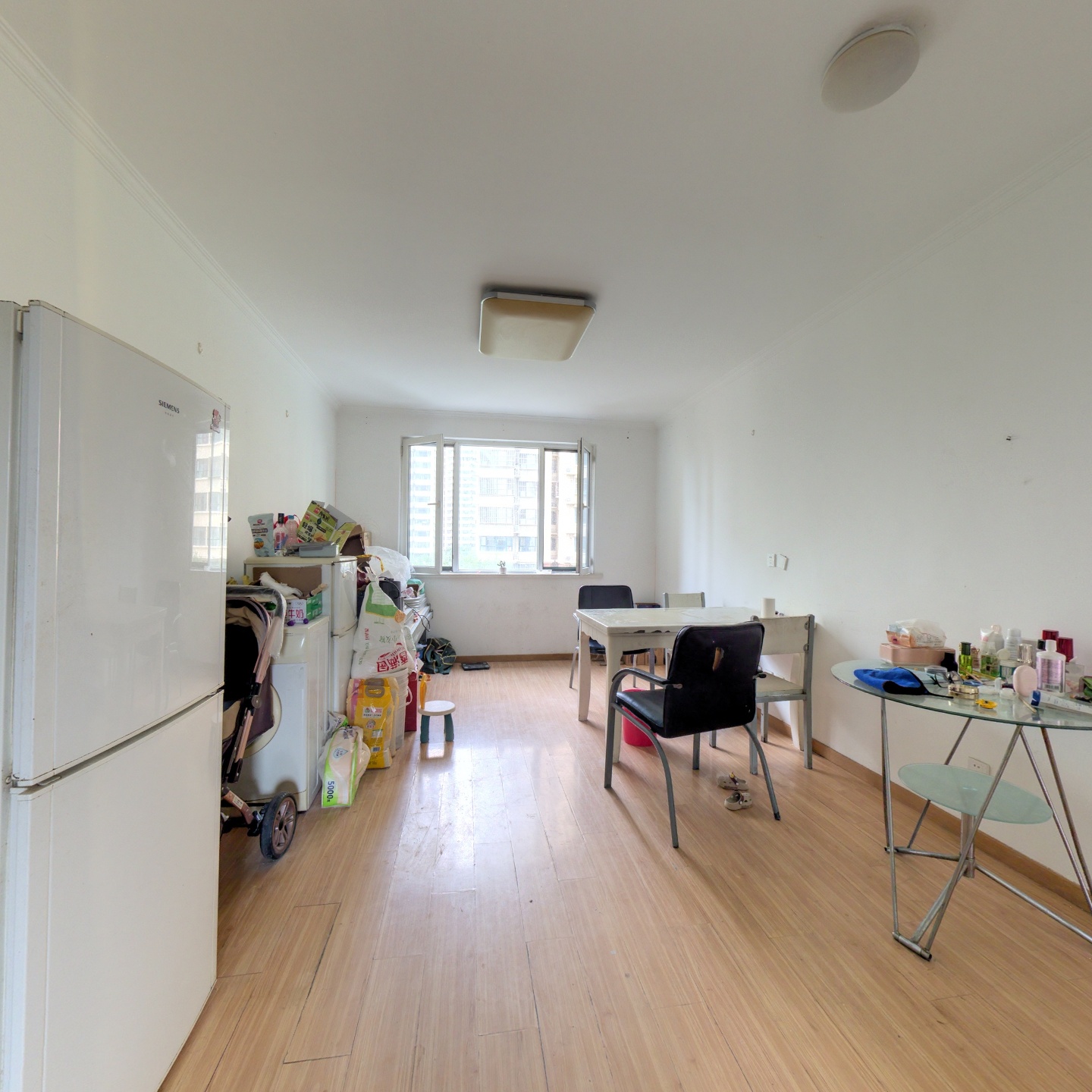 水岸花城，一线河景美宅，标准现房，即买即住