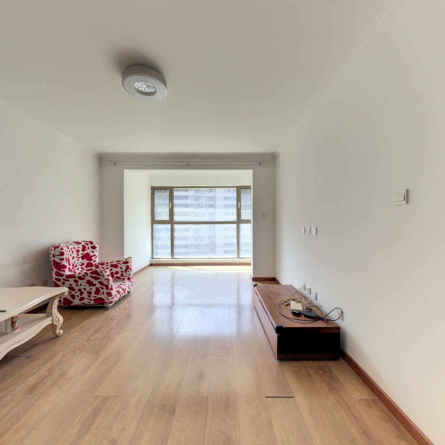 御景园全南大两居  满五唯一  居住舒适  钻石商圈